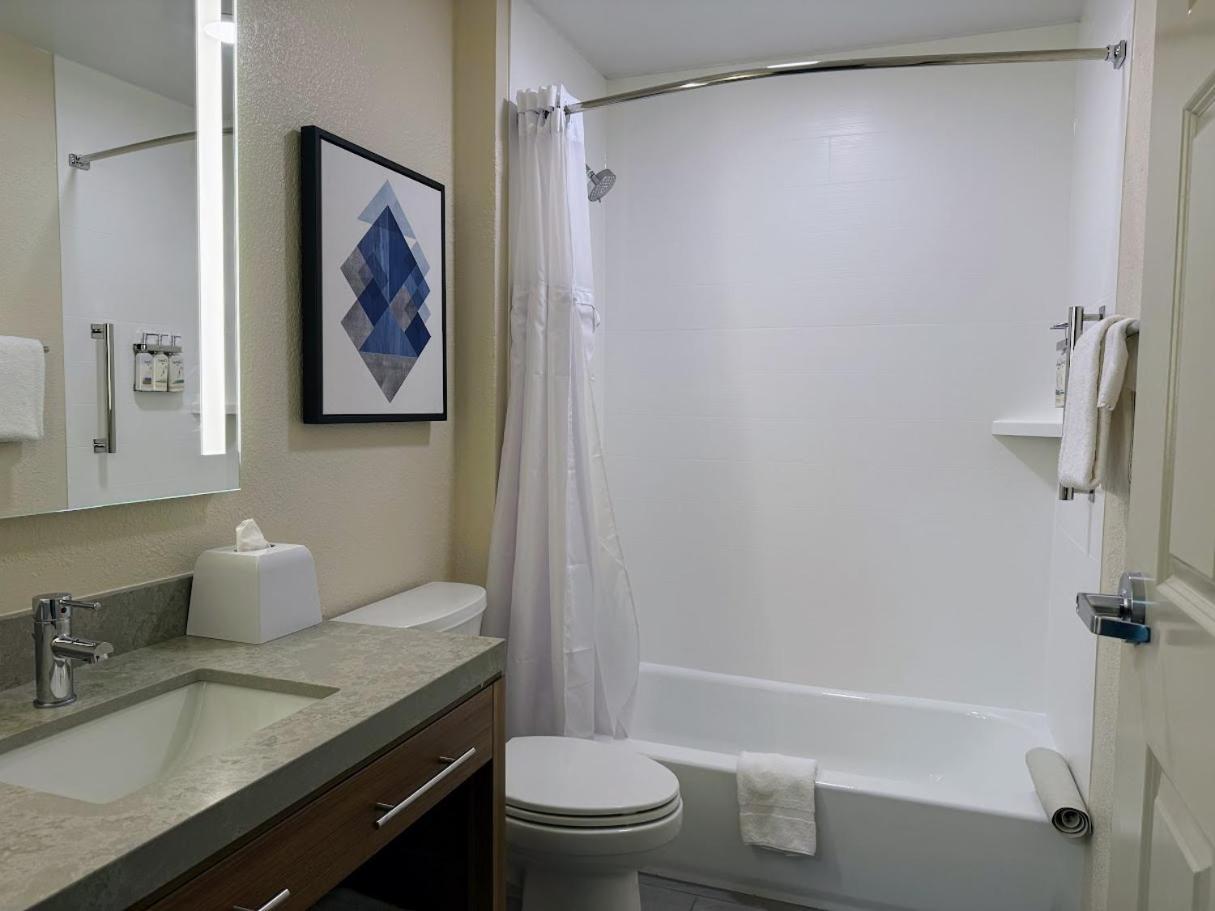 Hotel Candlewood Southpoint
