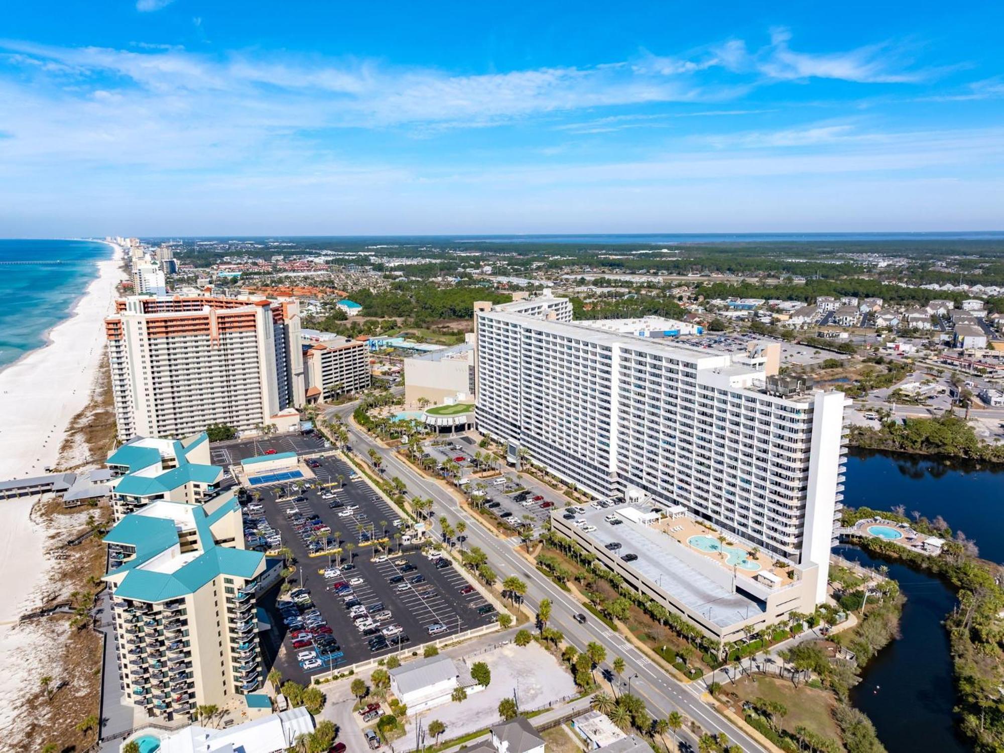Laketown Wharf #320 By Nautical Holiday home *
