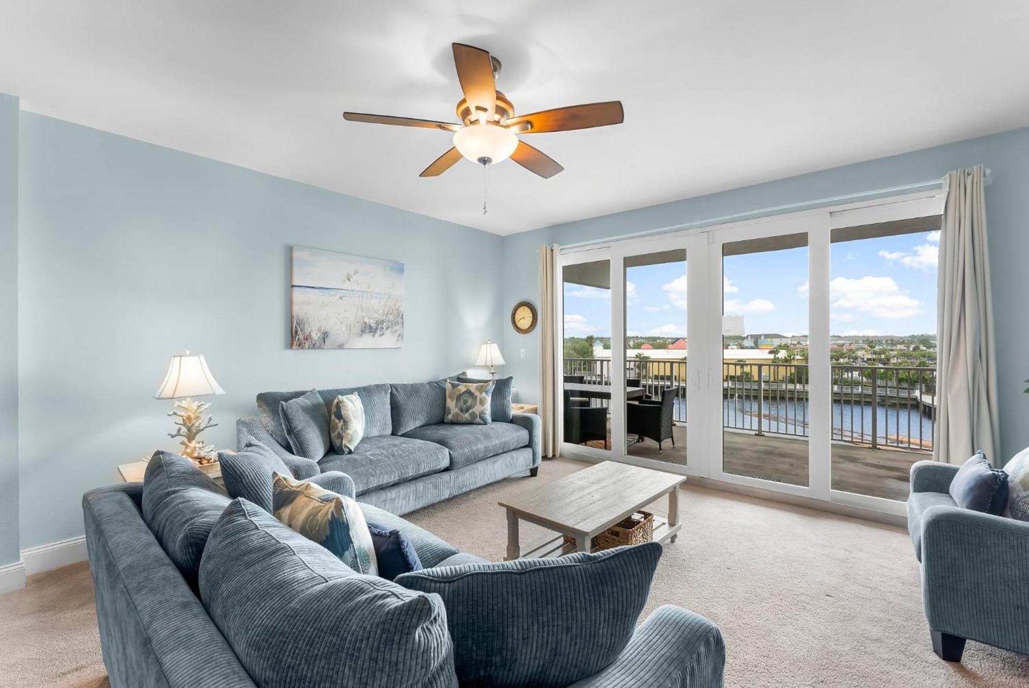 Laketown Wharf #320 By Nautical Holiday home *