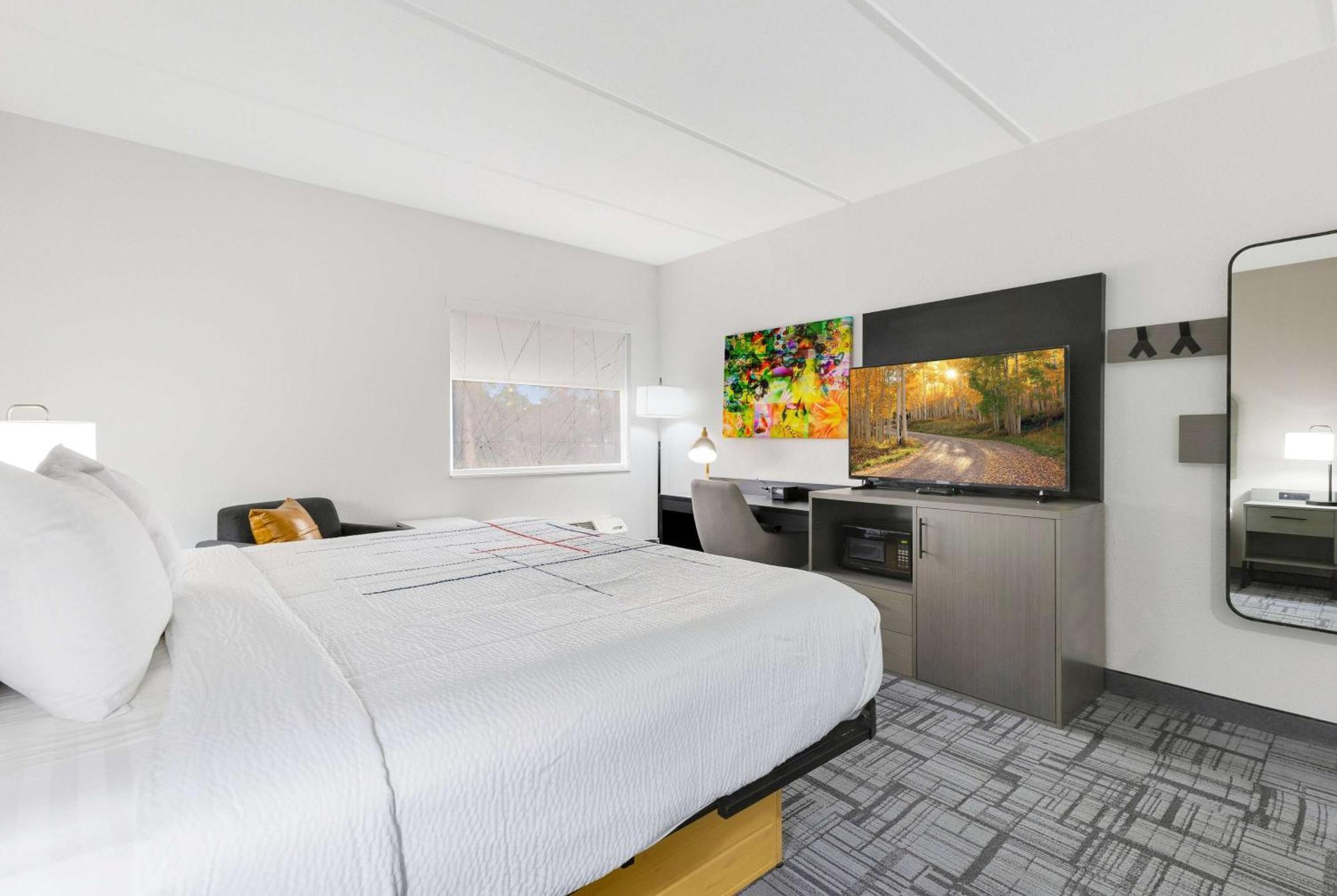 Hotel La Quinta & By Wyndham Mandarin