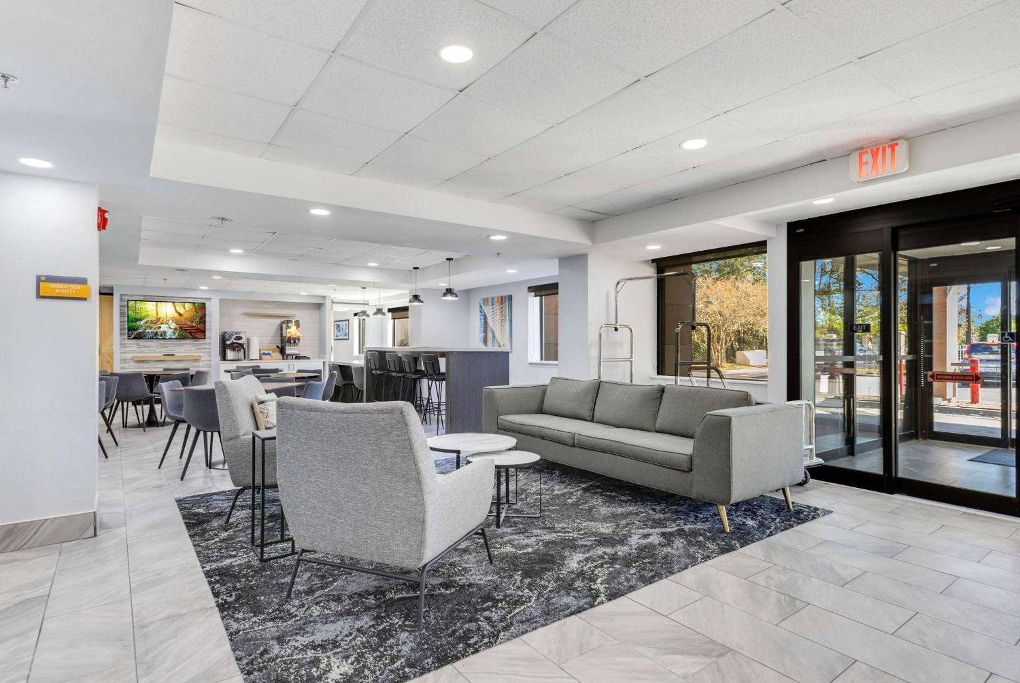 Hotel La Quinta & By Wyndham Mandarin