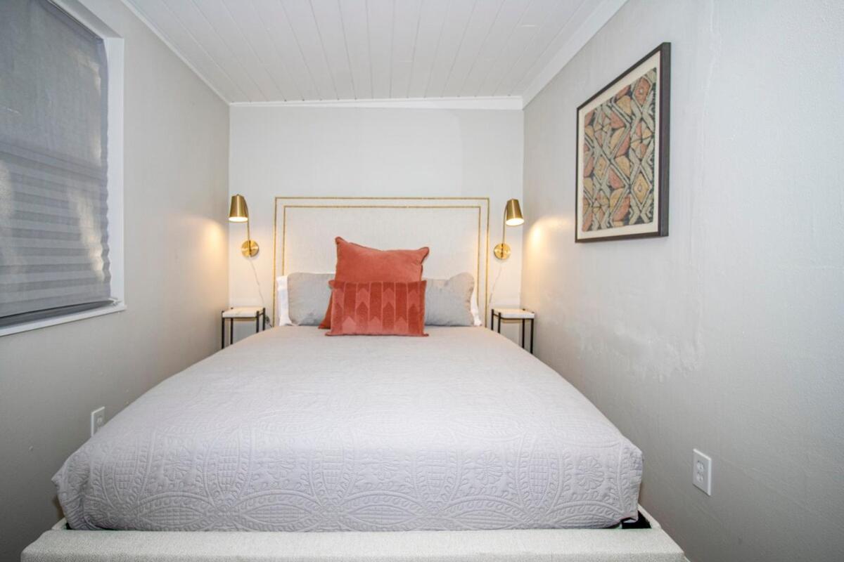 Charming Manasota Key Duplex With Access- Ib14 *