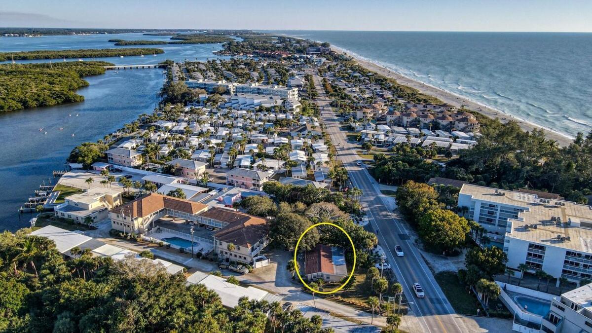 Charming Manasota Key Duplex With Access- Ib14 * Englewood