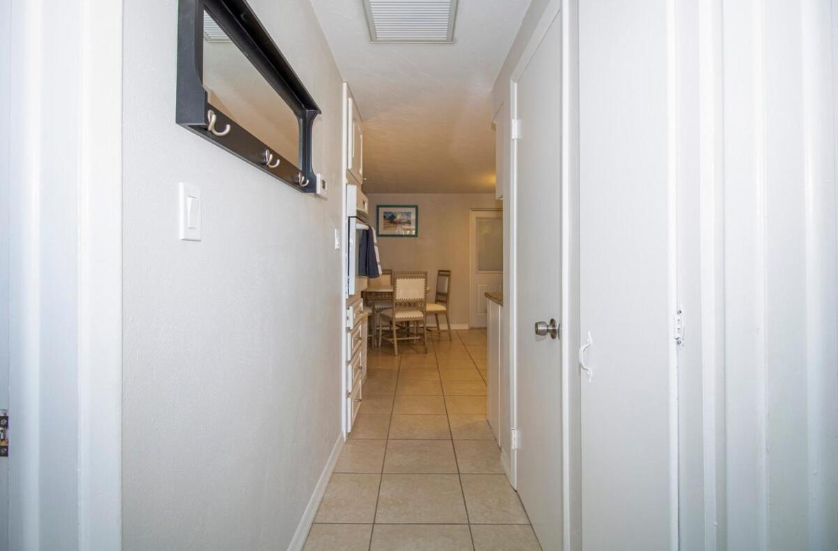 Charming Manasota Key Duplex With Access- Ib14
