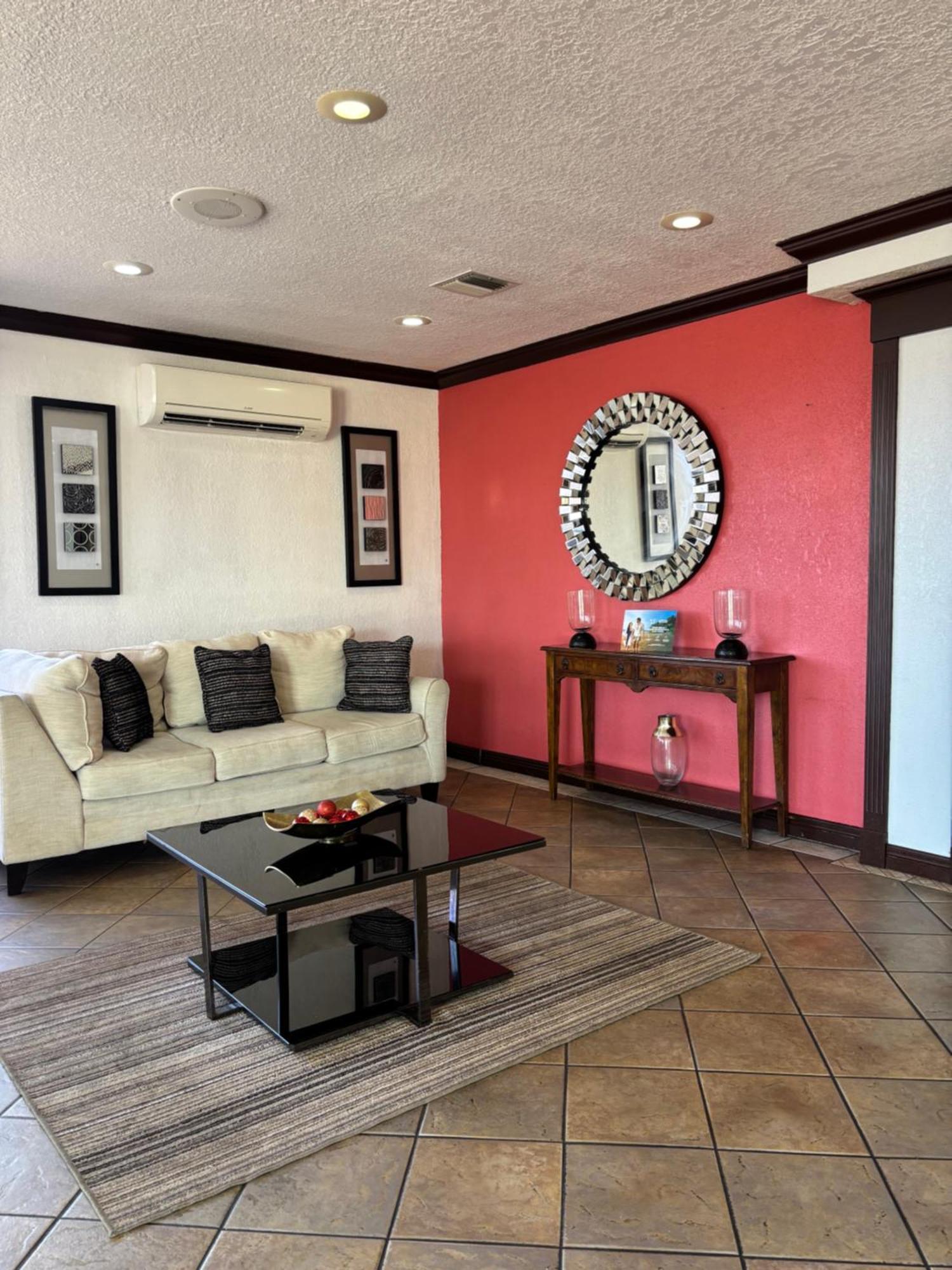 Ramada By Wyndham Orlando South