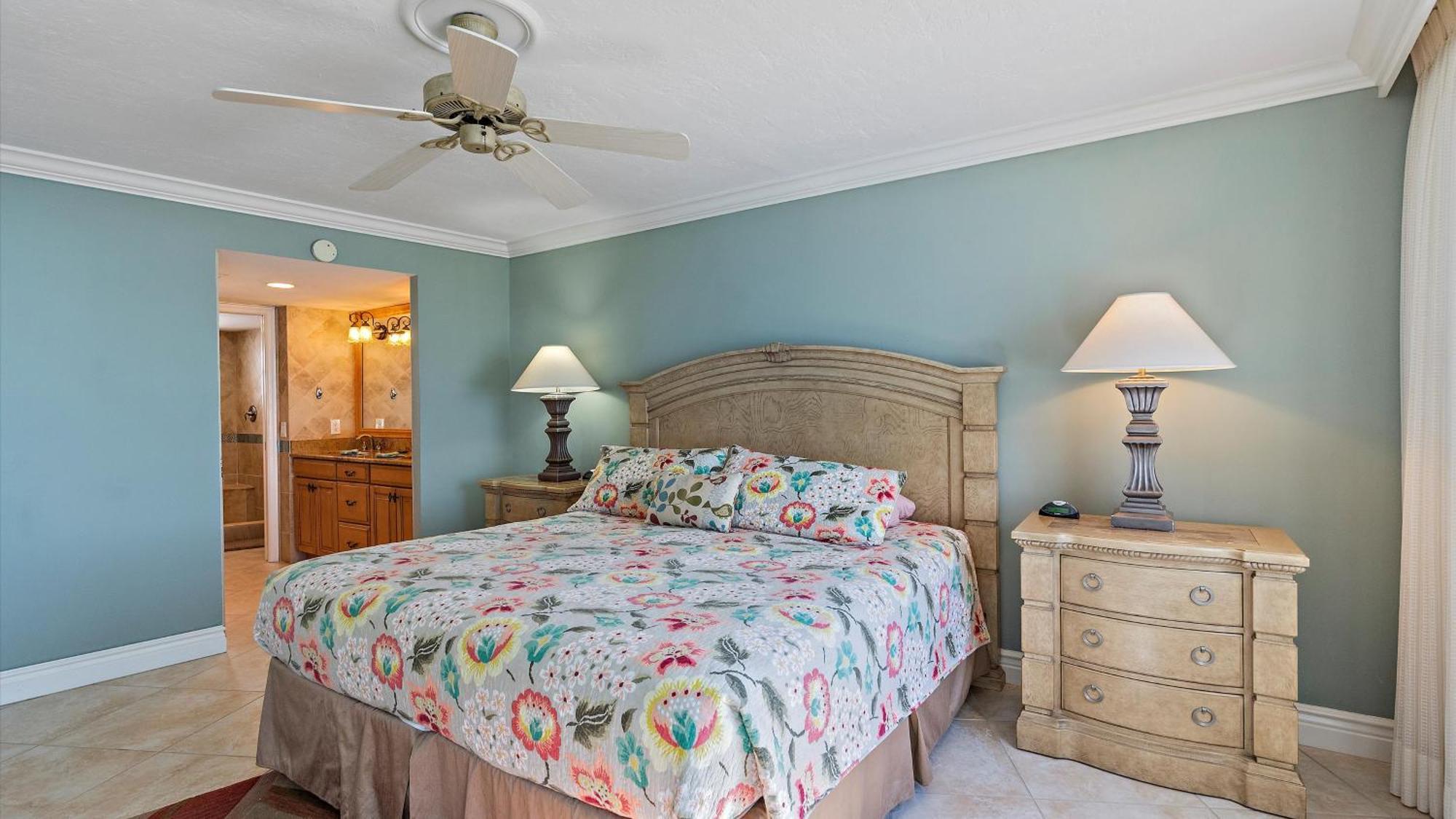 Crystal Sands On Siesta Apartment
