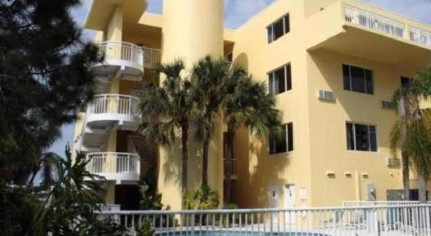 Chart House And Marina Motel 3*