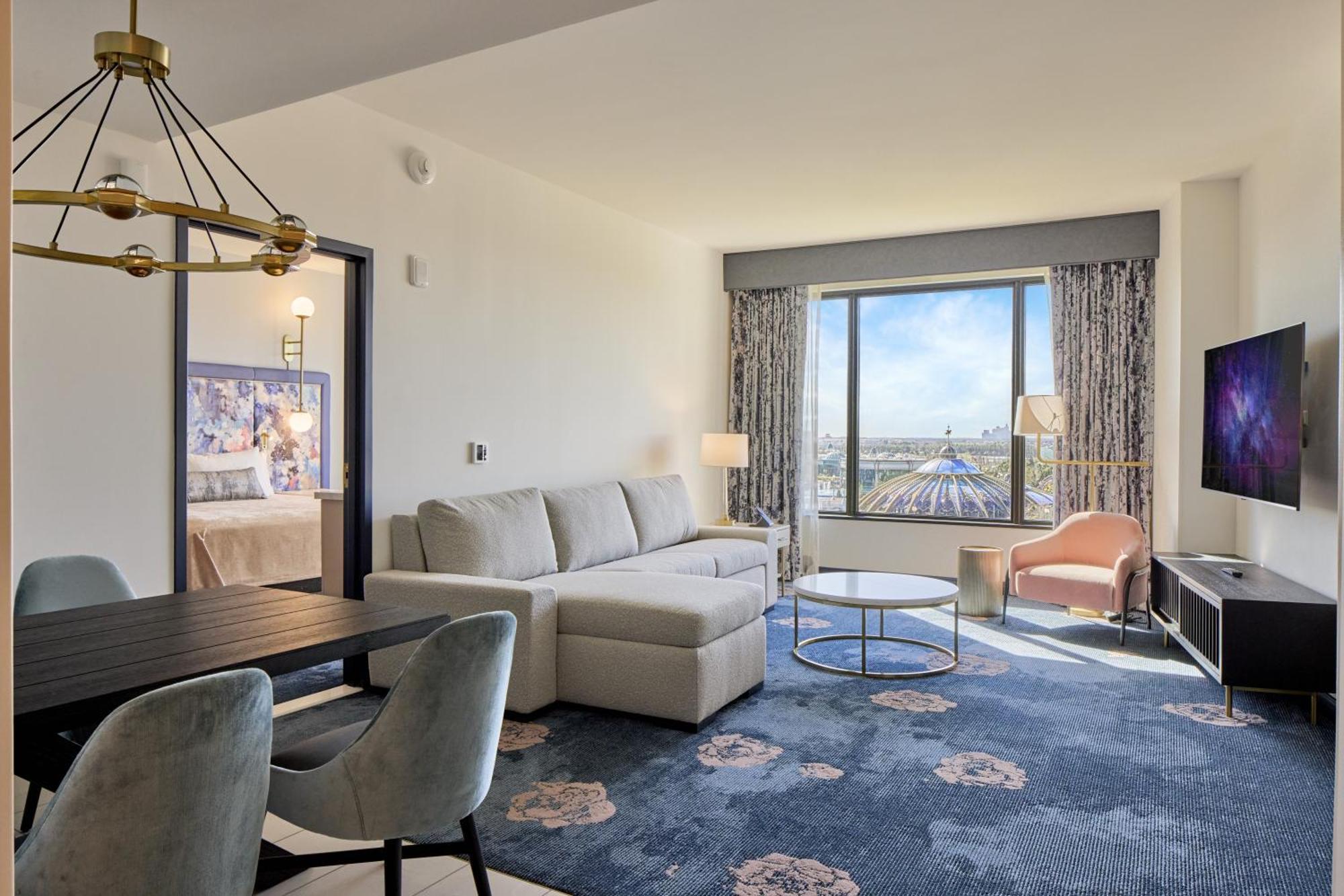 Universal's Helios Grand Hotel, A Loews 4* Williamsburg