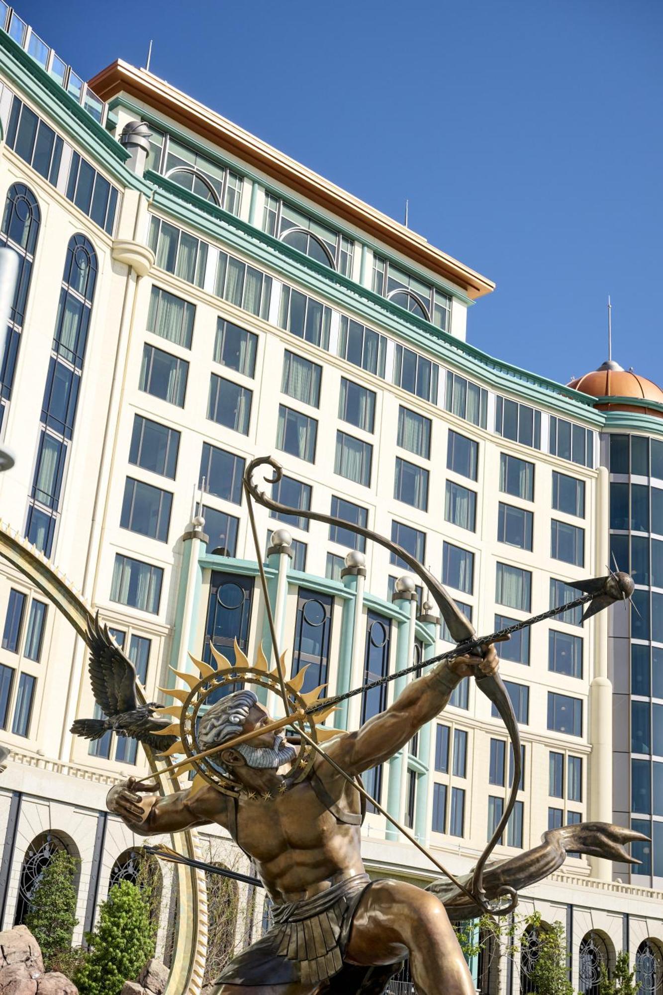 Universal's Helios Grand Hotel, A Loews Resort 4*