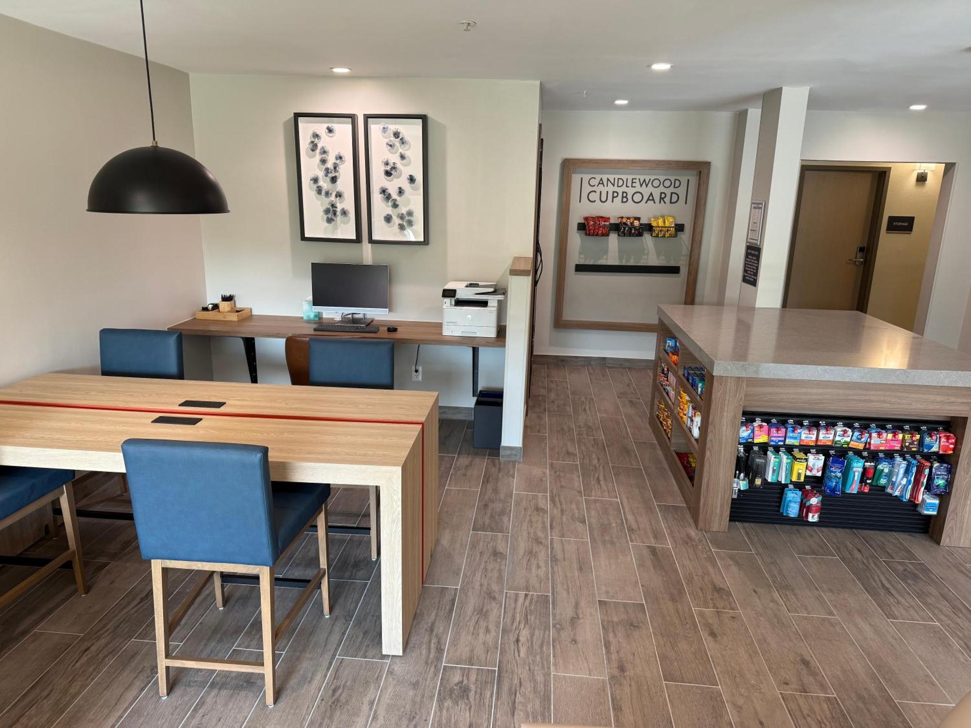 Hotel Candlewood Southpoint