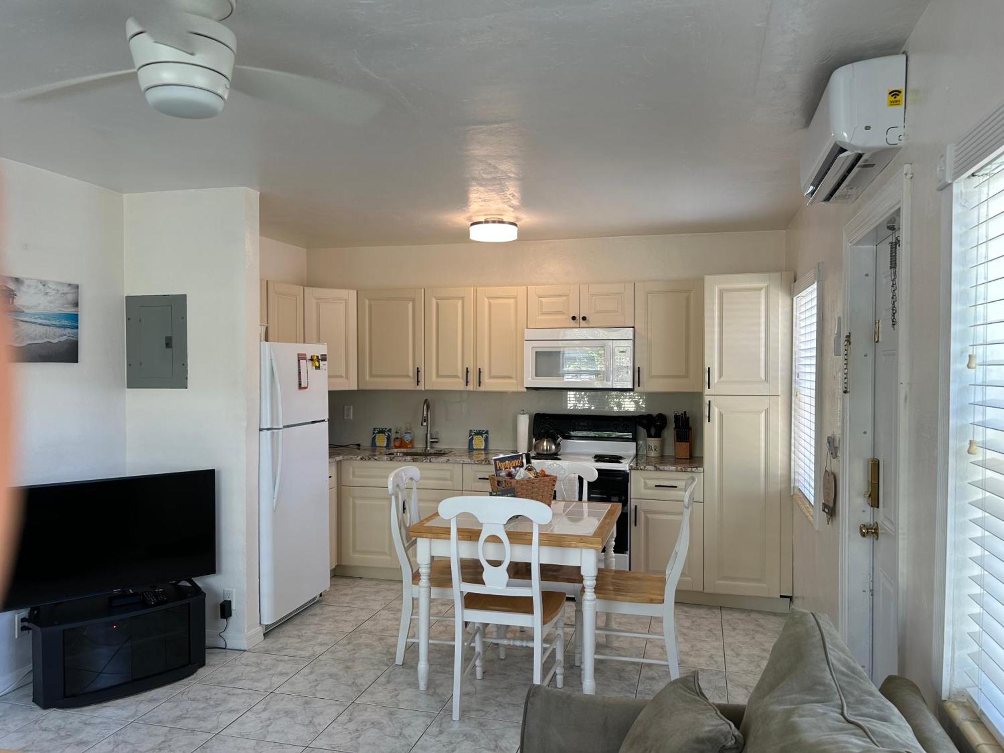 Aparthotel Bahama Club Pompano - Lauderdale - Charming And Cozy & Close To With Pool Pompano Beach