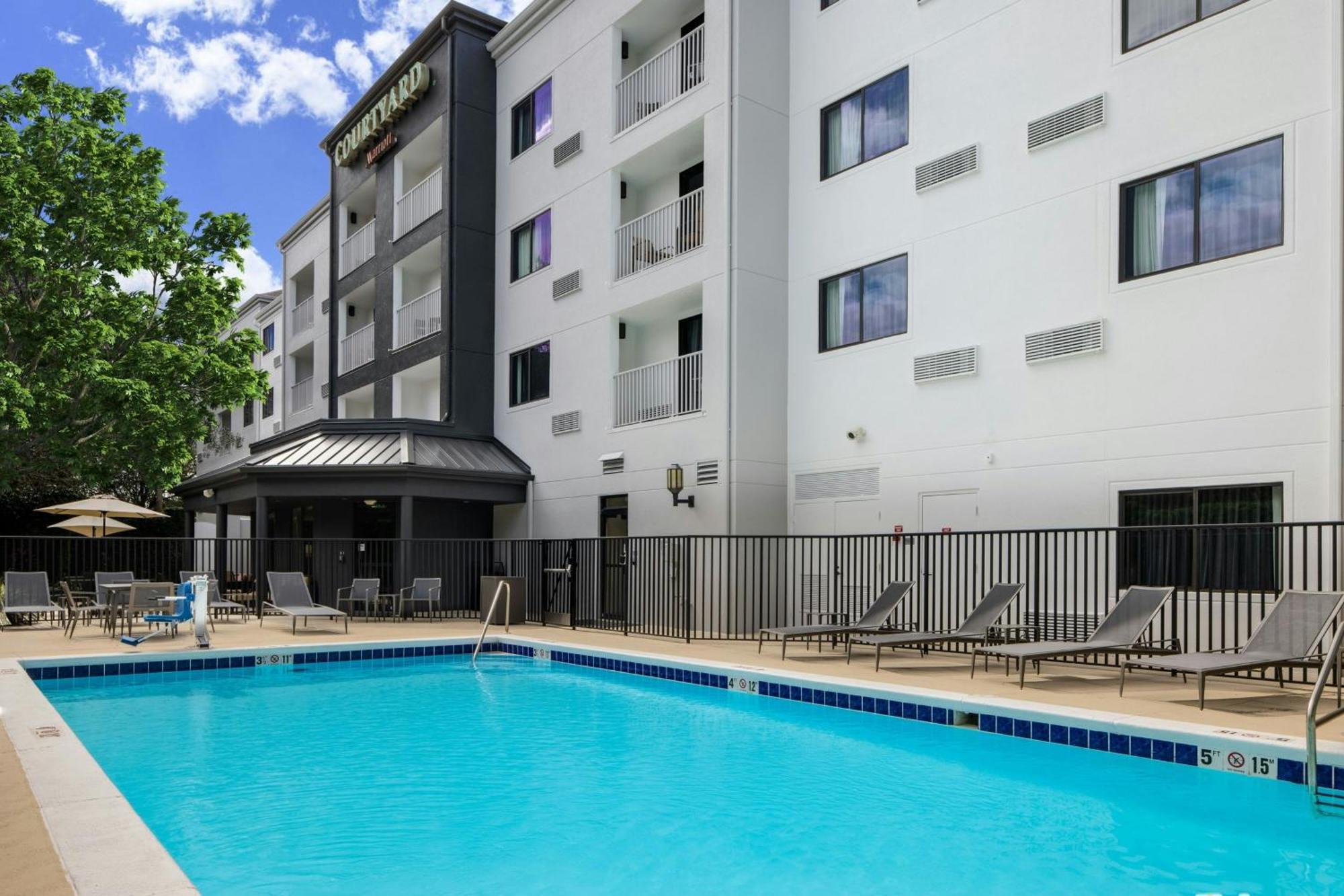 Courtyard Orlando Maitland 3* Altamonte Springs