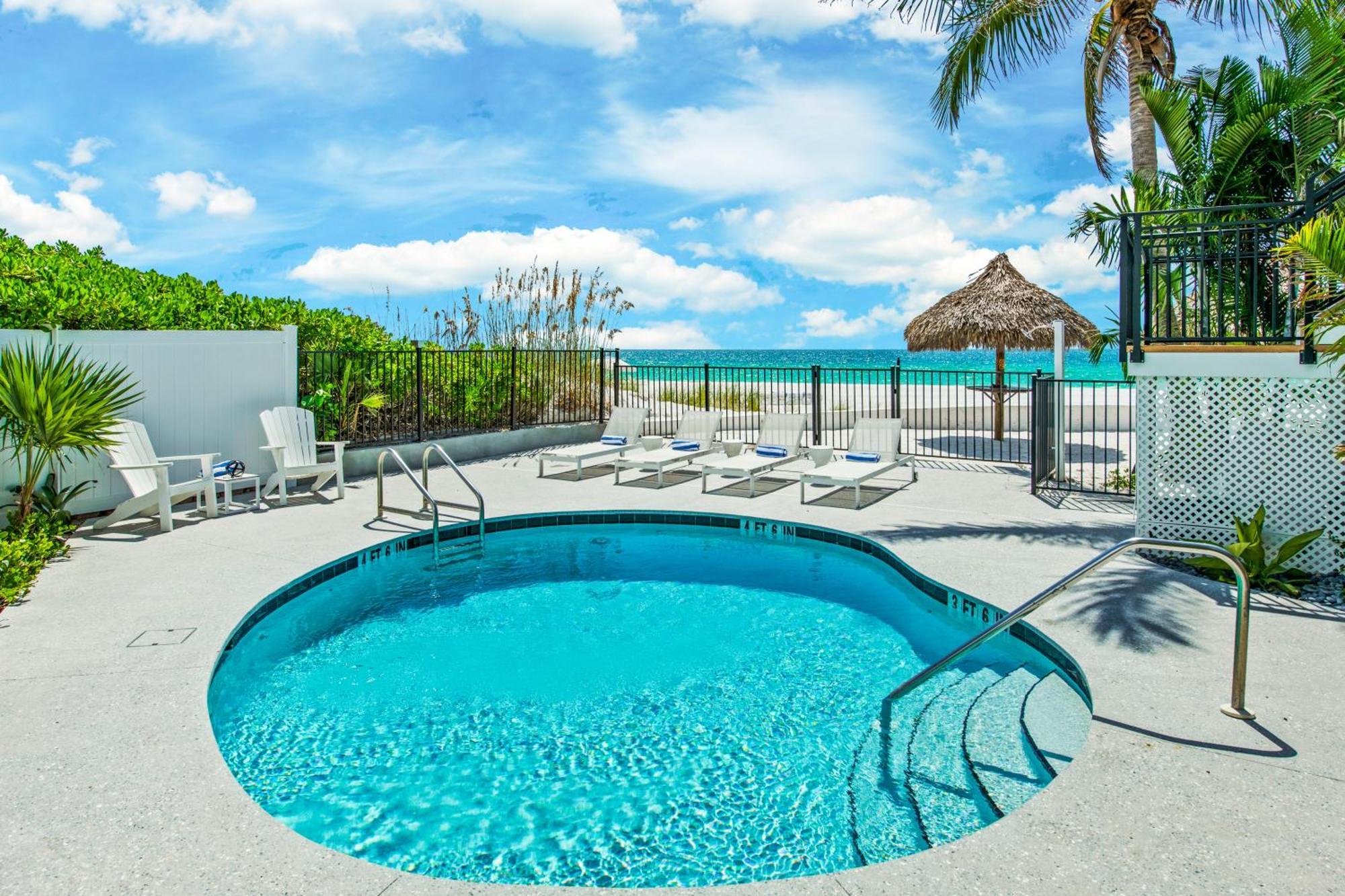 Aparthotel Seabreeze At Anna Maria Island 2*