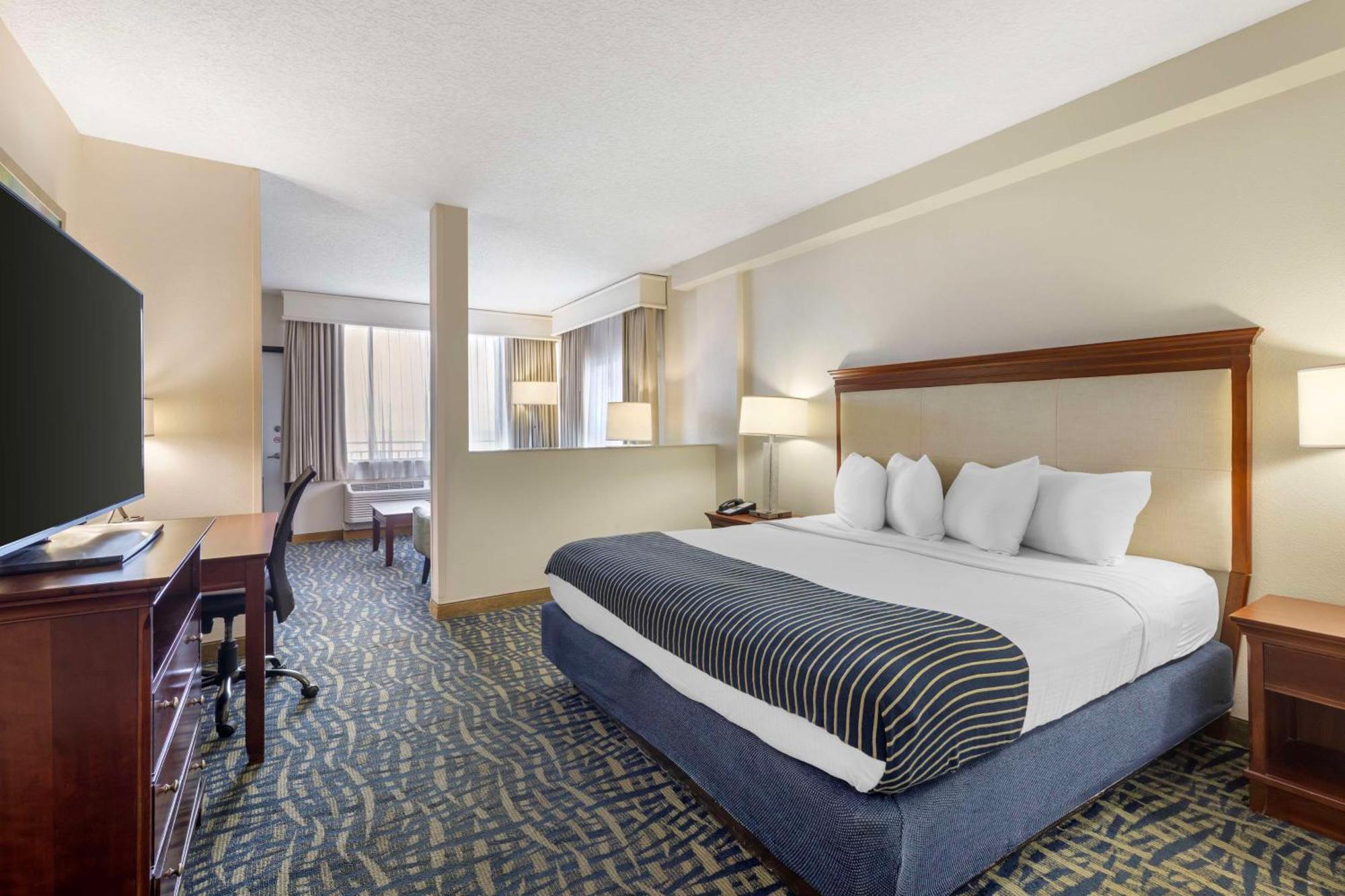 Western Cocoa - Port Canaveral Hotel