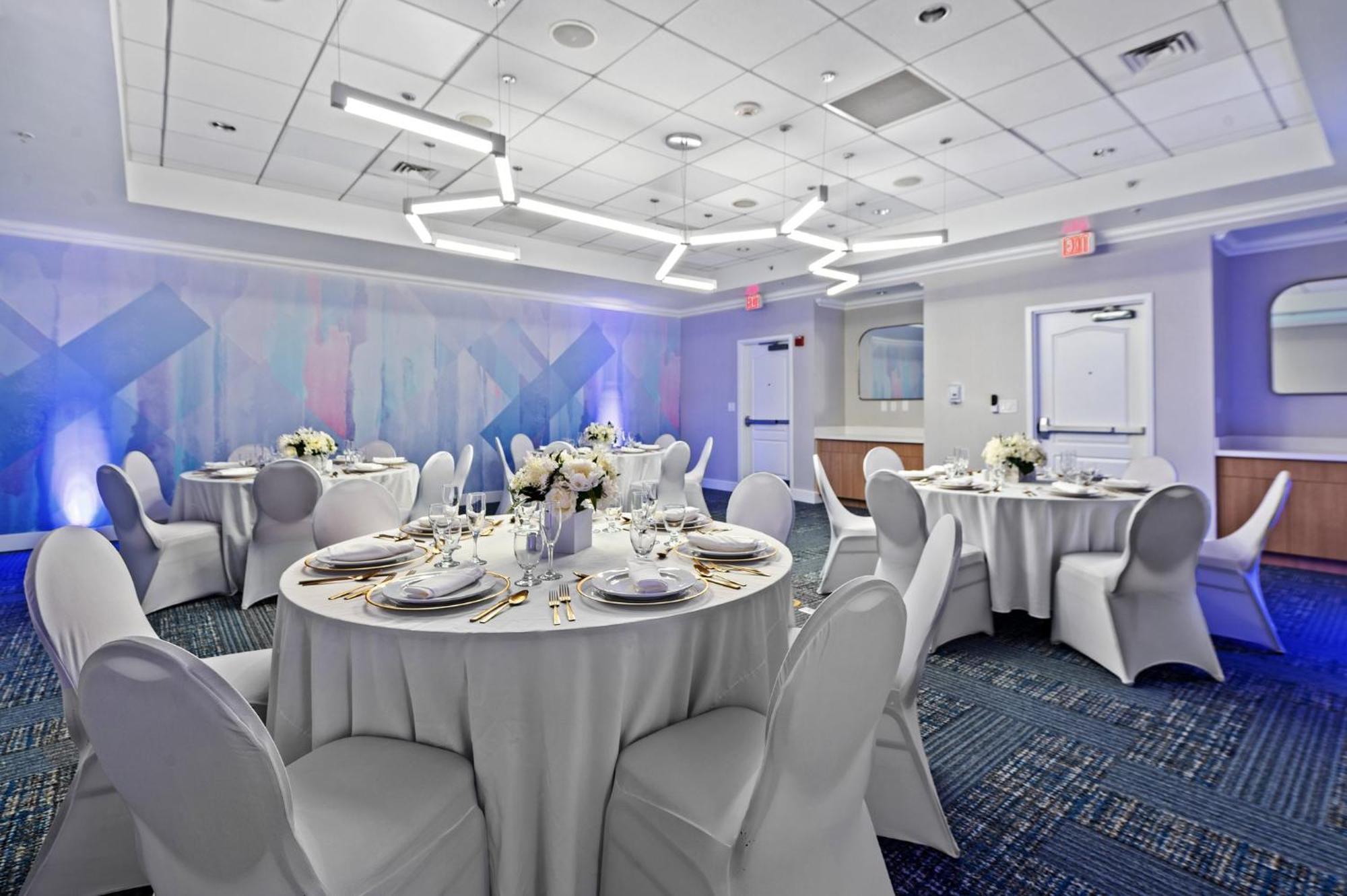 Hilton Garden Ft. Lauderdale Airport-cruise Port Hotel 3*