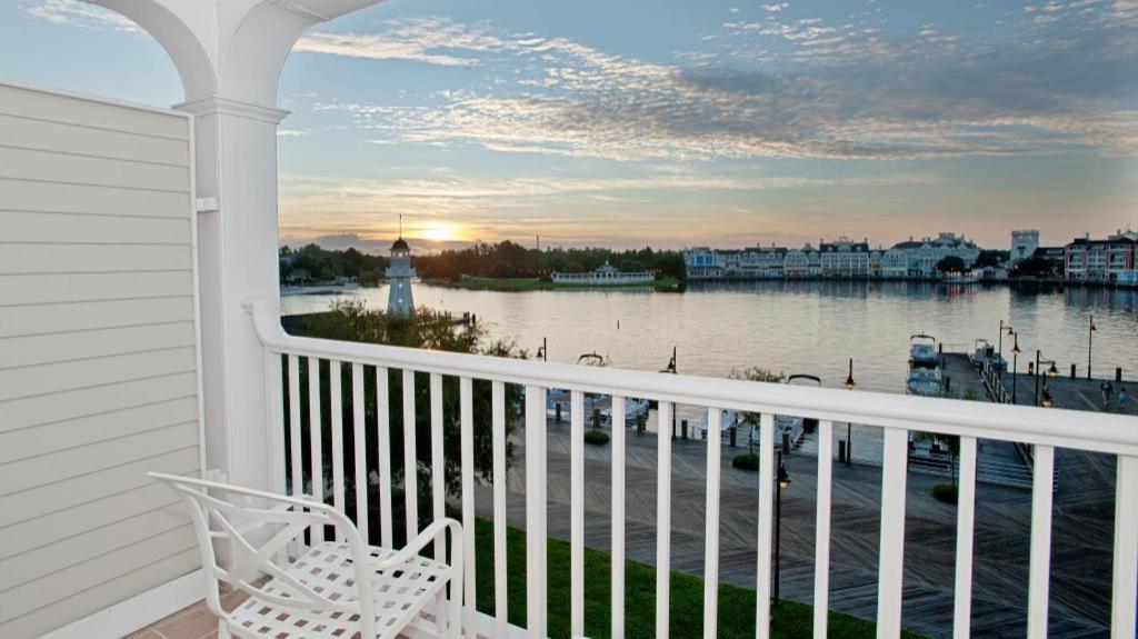 Disney's Yacht Club 4*