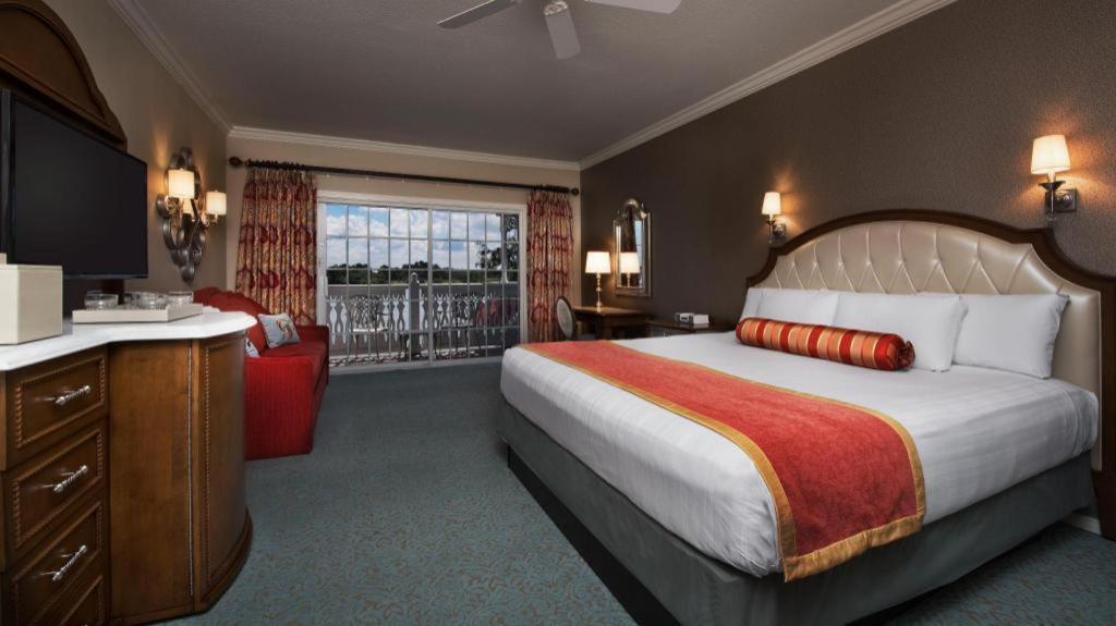 Disney's Grand Floridian And Lake Buena Vista