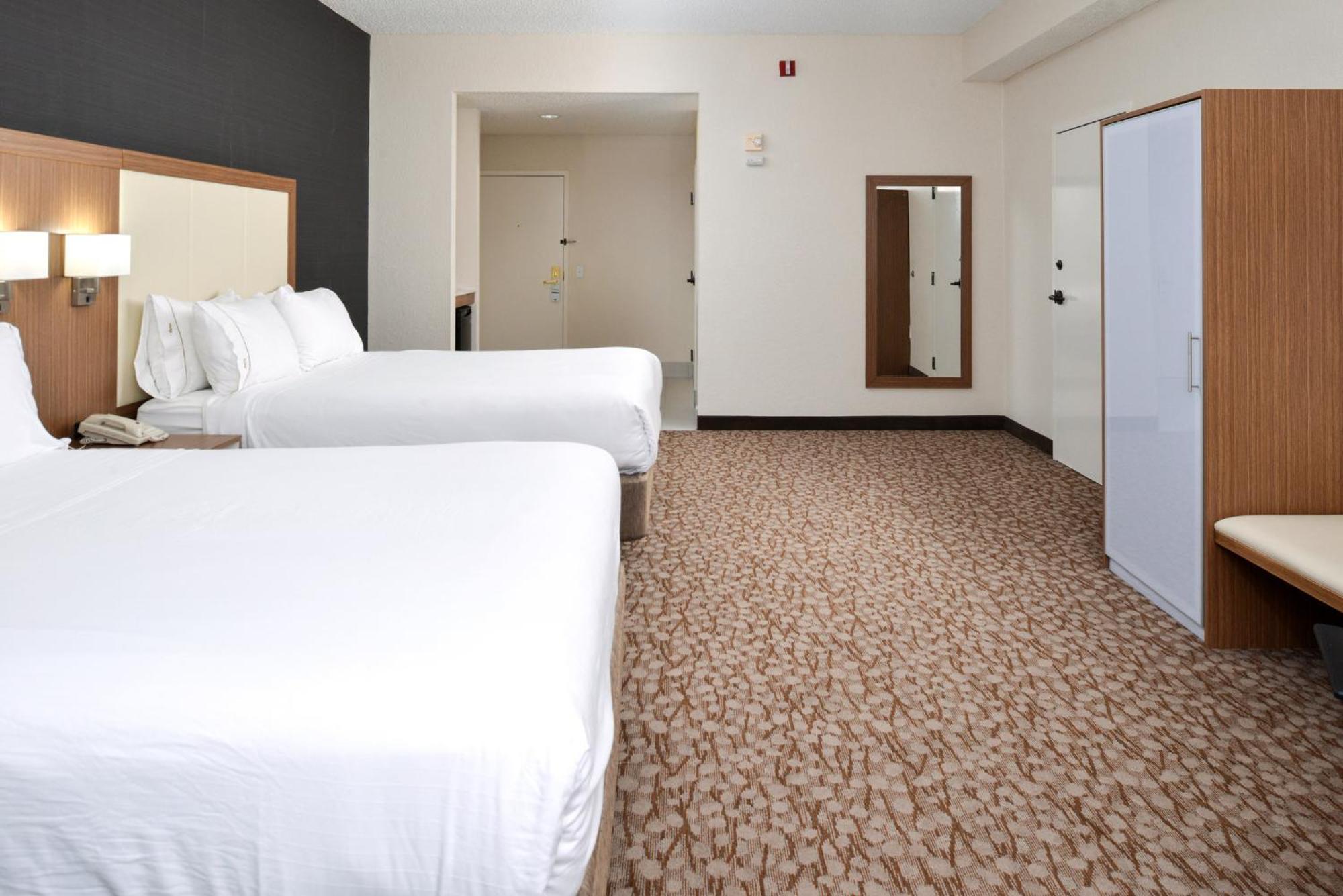 Express & Bonita Springs/naples By Ihg 3*