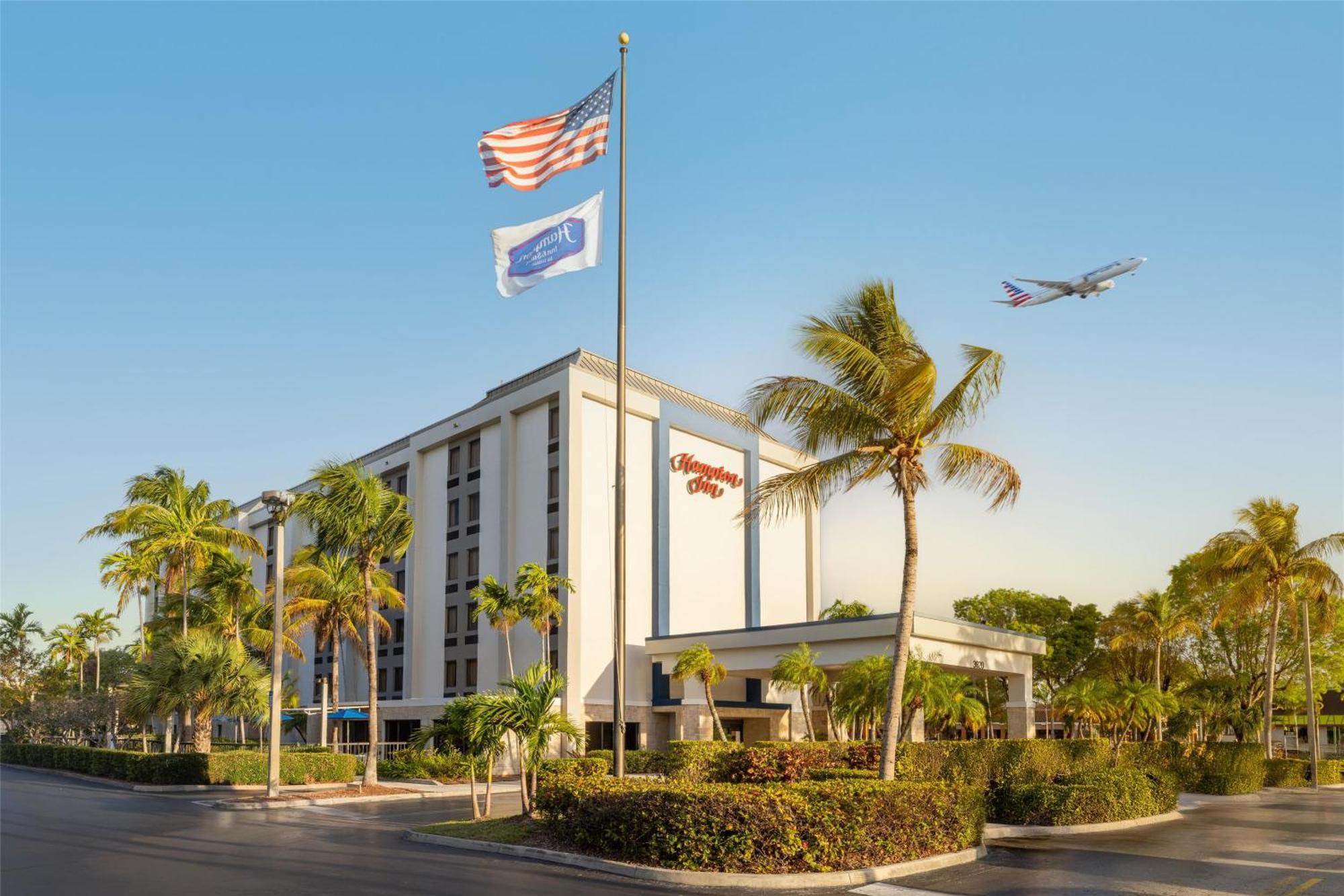 Hampton Miami-airport West Hotel 3*
