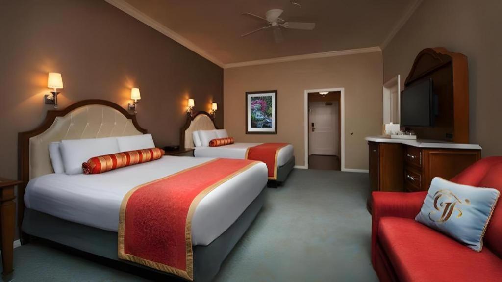 Resort Disney's Grand Floridian And 4*