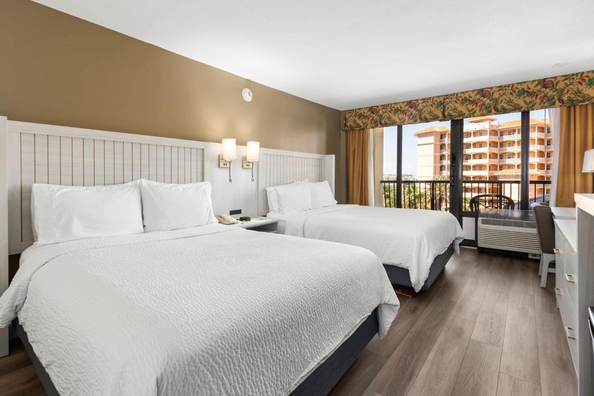 & Clearwater By Ihg Resort 3*