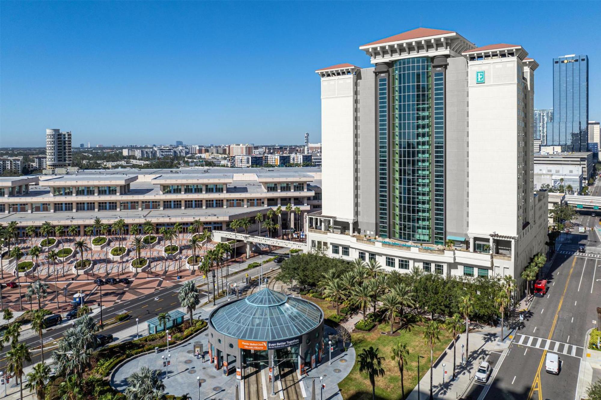 Hotel Embassy By Hilton Downtown Convention Center