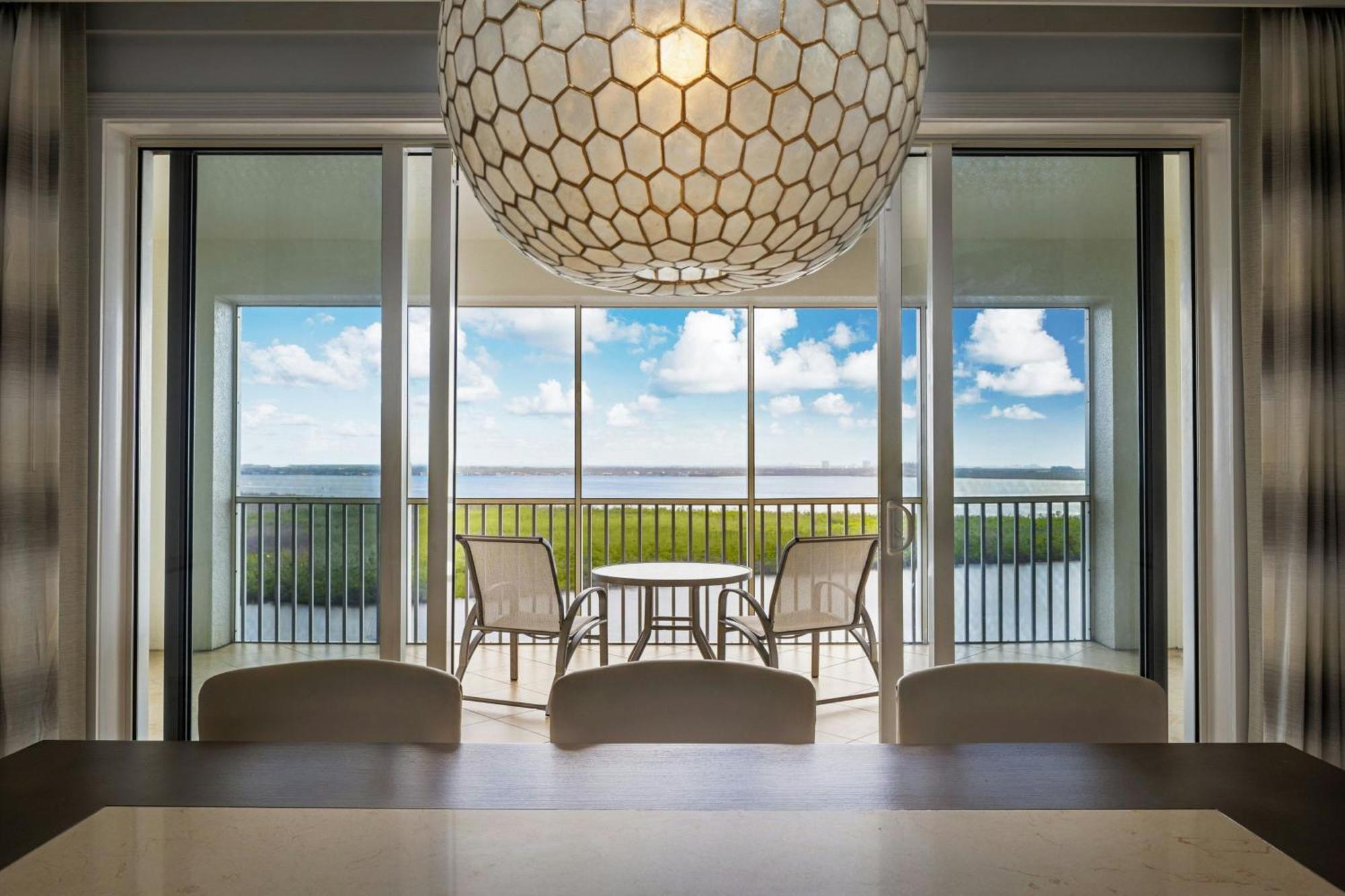Resort The Westin At Marina Village Cape Coral