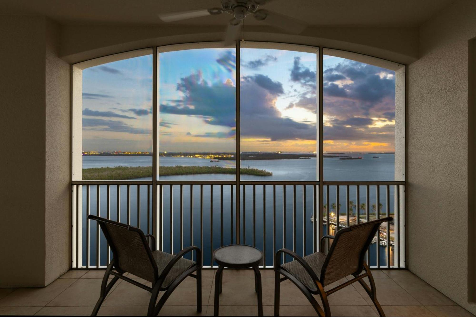 Resort The Westin At Marina Village
