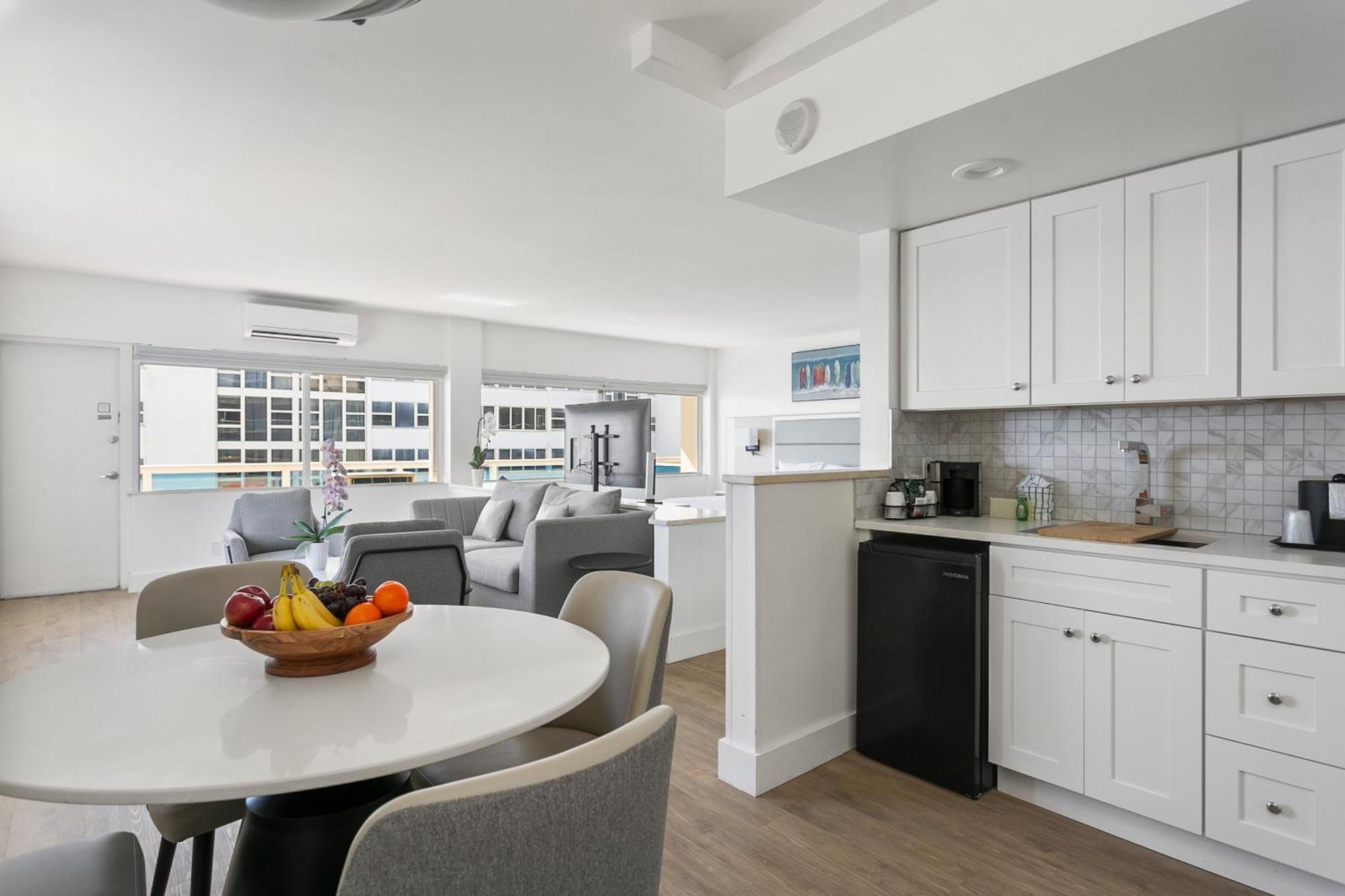 Ocean Sky & 4* Fort Lauderdale