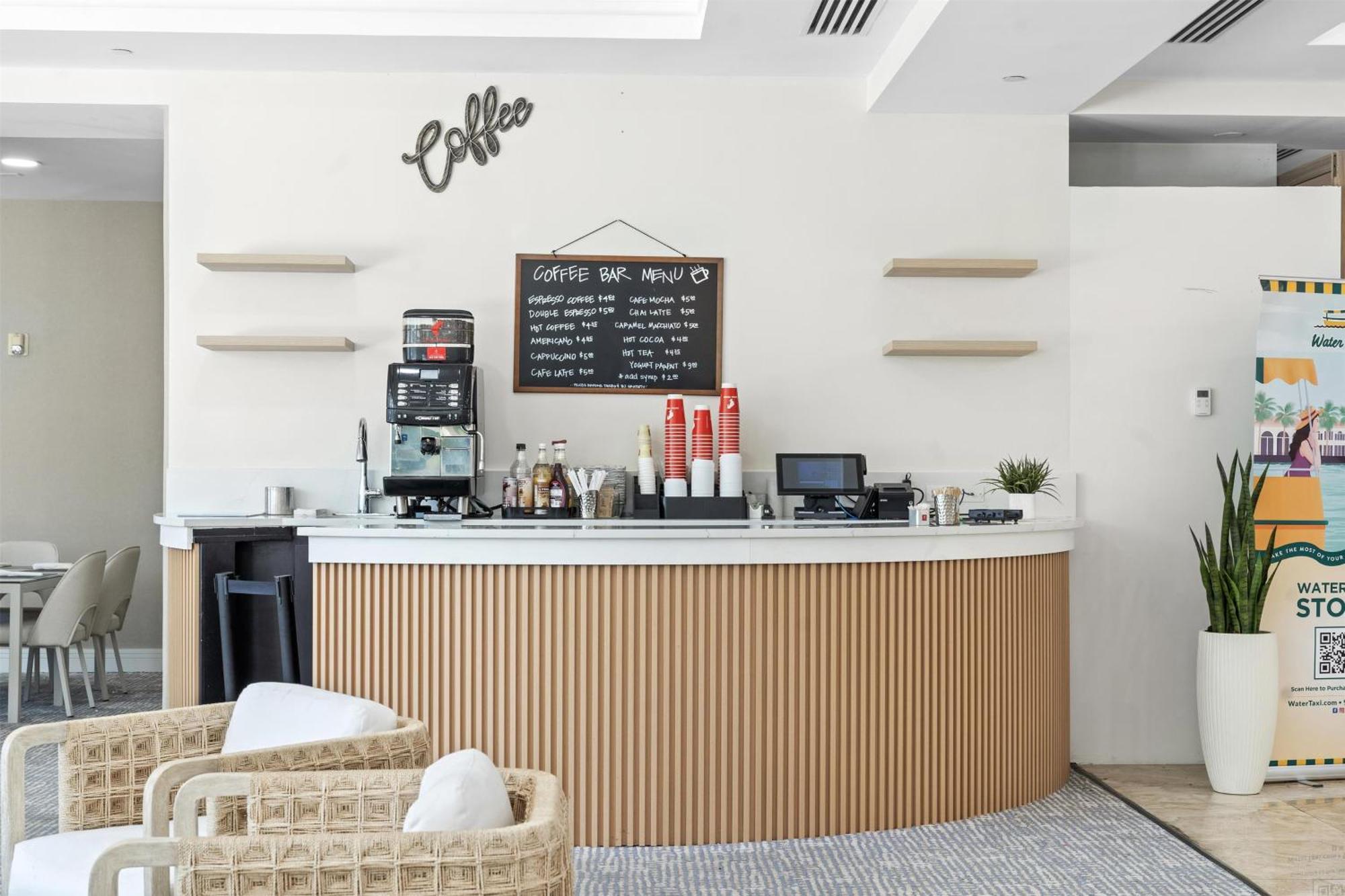 Hotel Gallery One - A Doubletree By Hilton 4*