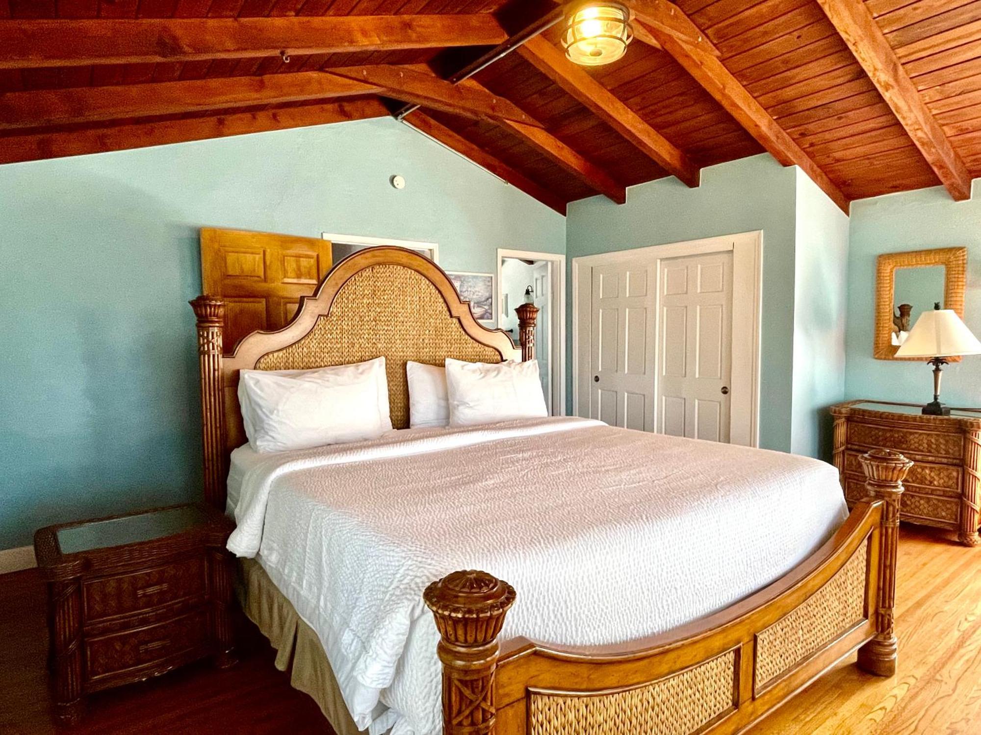 The Pelican Inn 2*