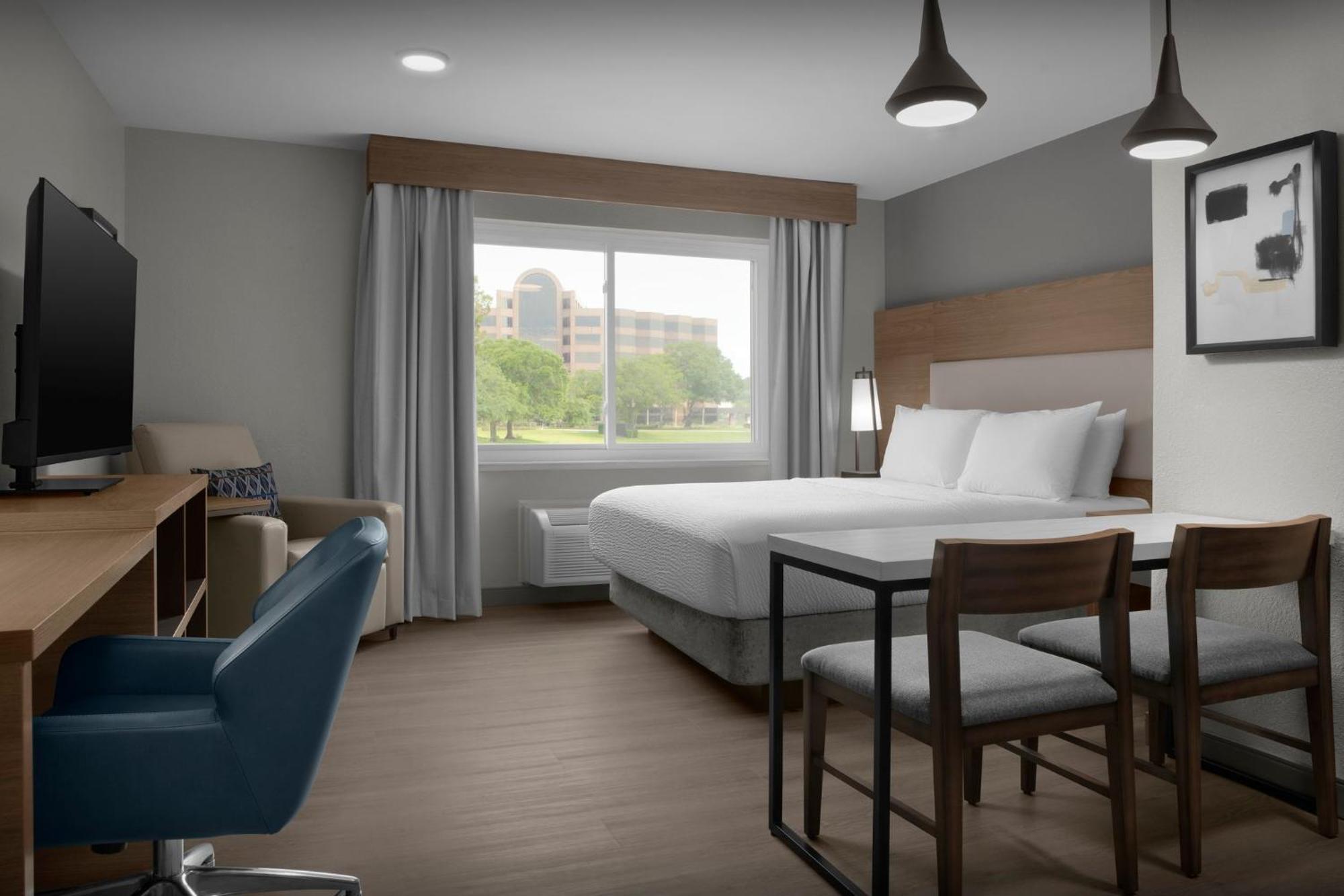 Hotel Candlewood Southpoint Jacksonville