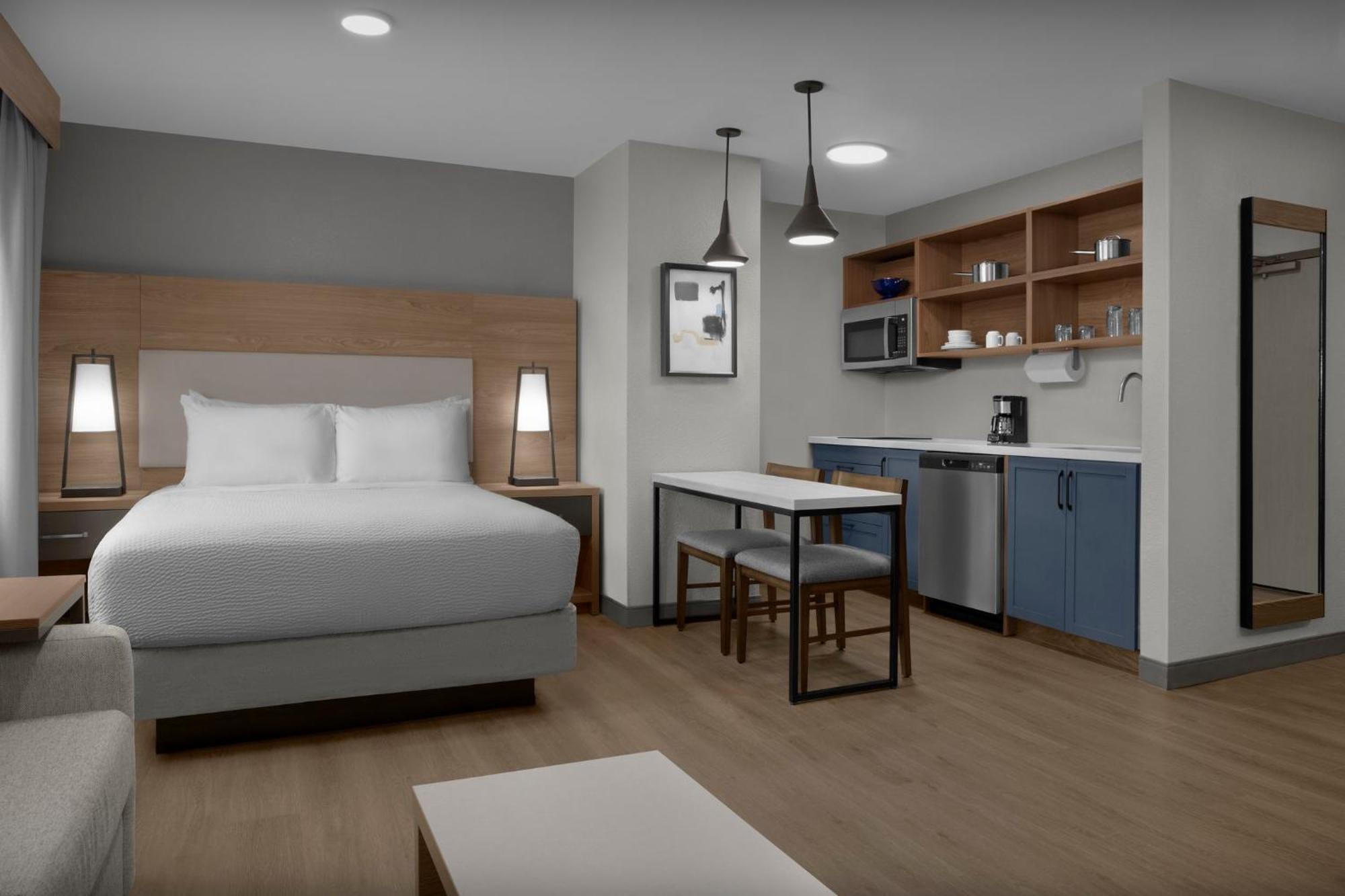 Hotel Candlewood Southpoint Jacksonville