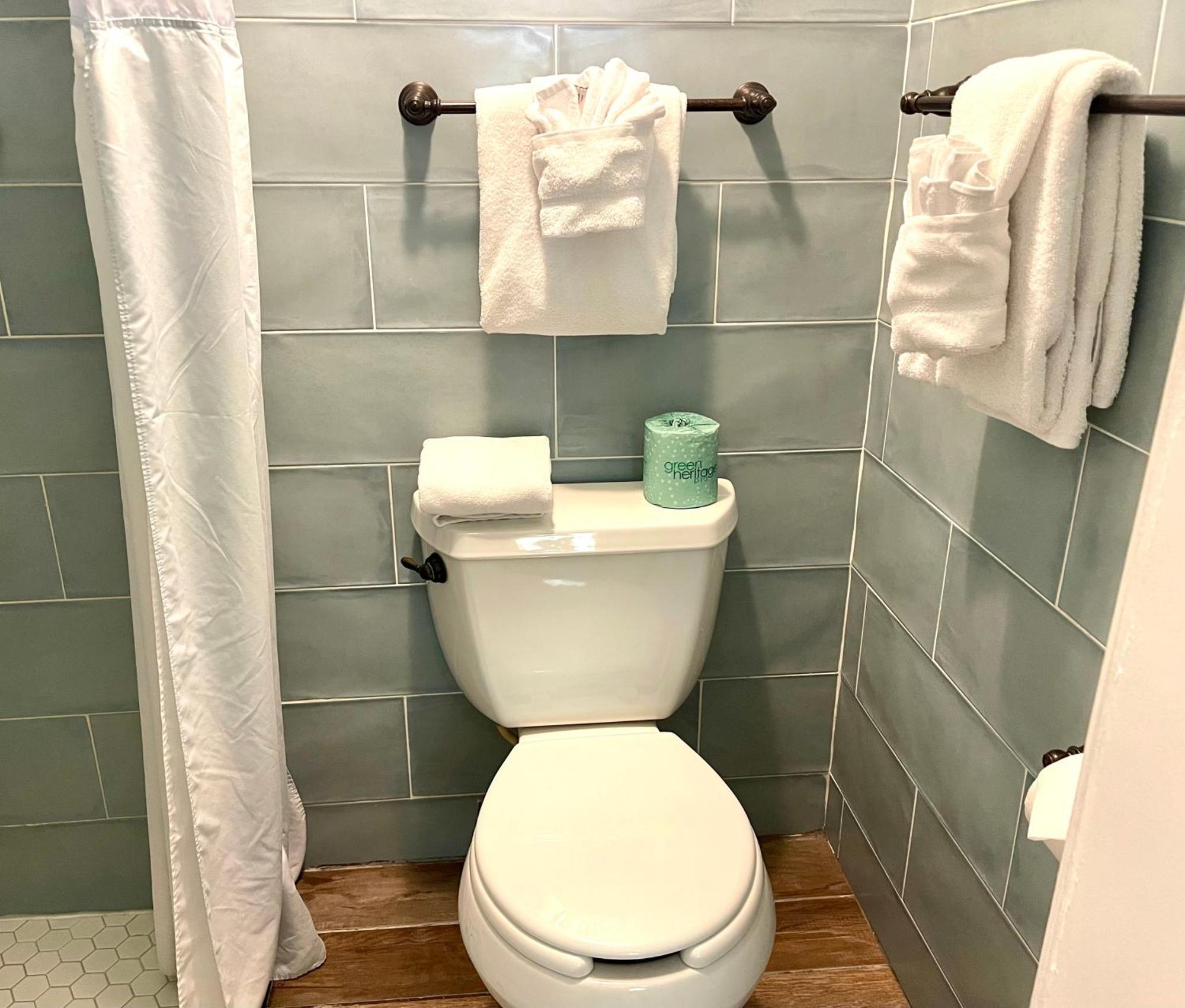 The Pelican Inn 2*