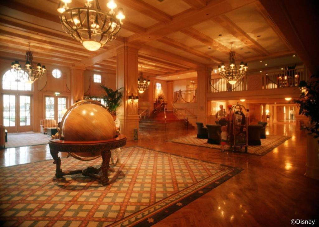 Disney's Yacht Club 4*