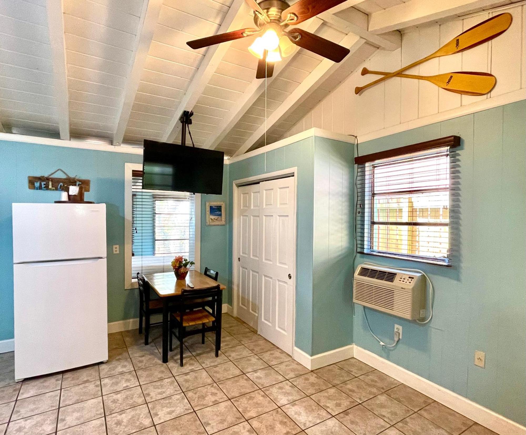 Inn The Pelican 2*