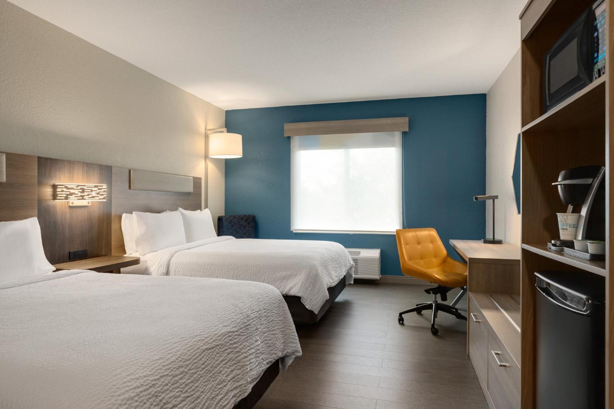 Express Lauderdale Airport South By Ihg Hotel Dania Beach