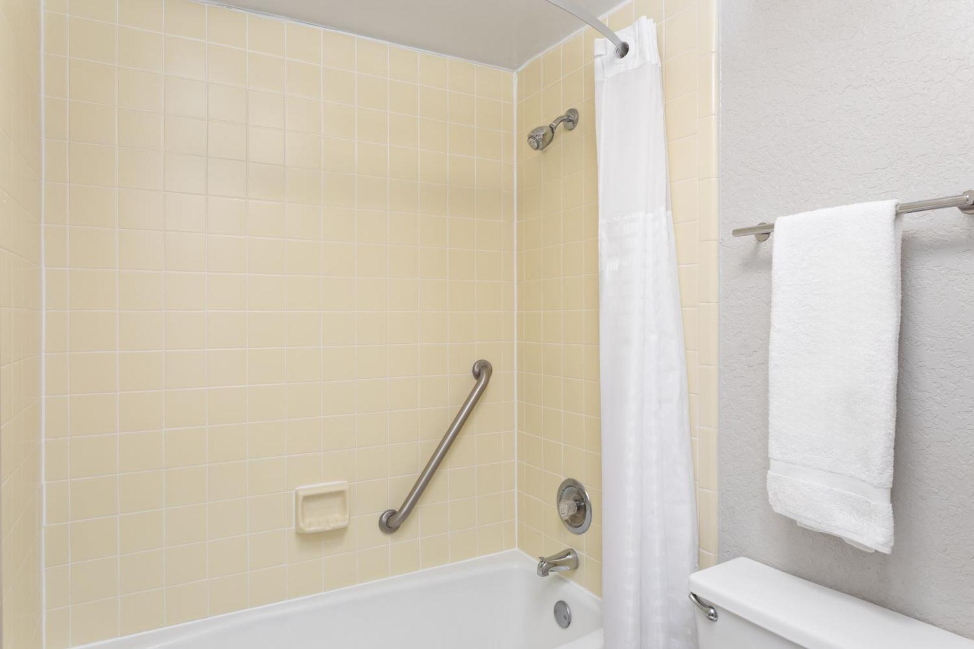 Days By Wyndham Orlando Conv. Center/international Dr Hotel 2*
