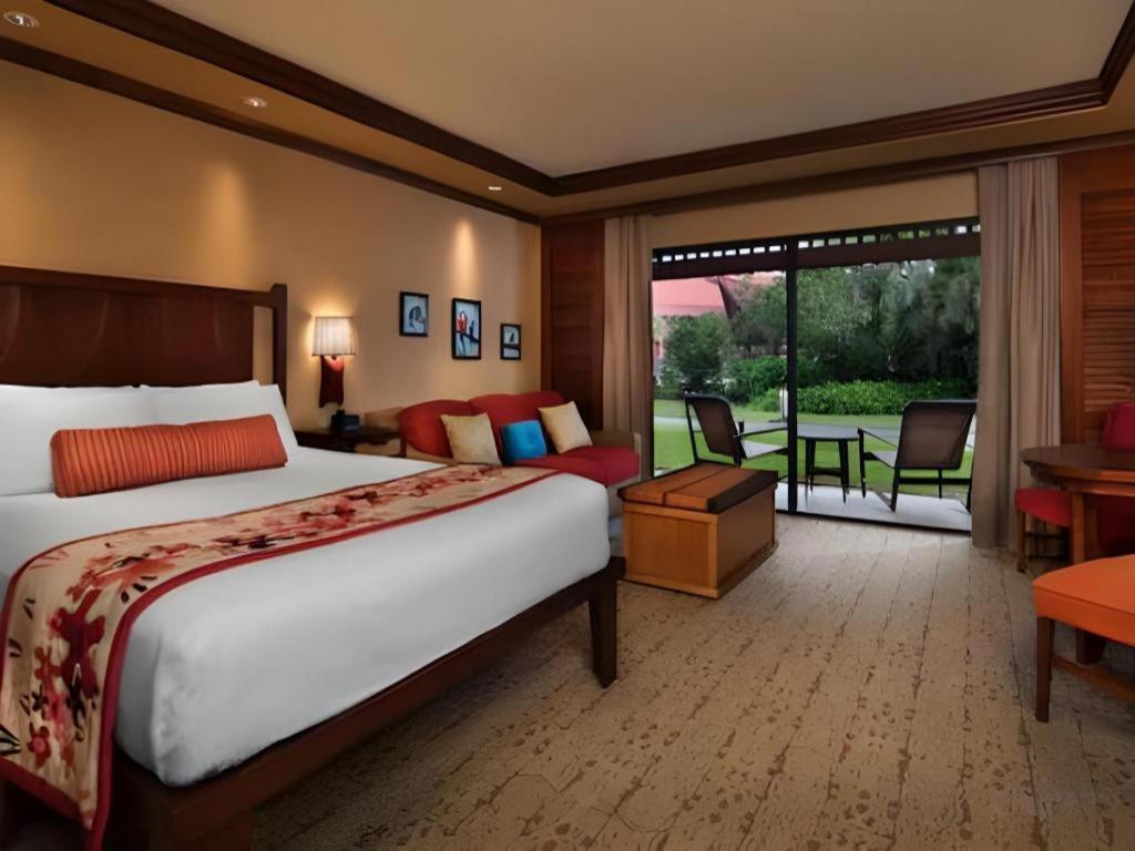 Disney's Polynesian Village 4*