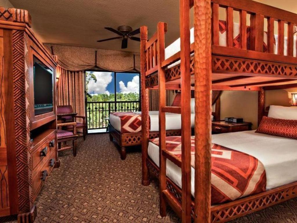 Lodge Disney's Animal Kingdom