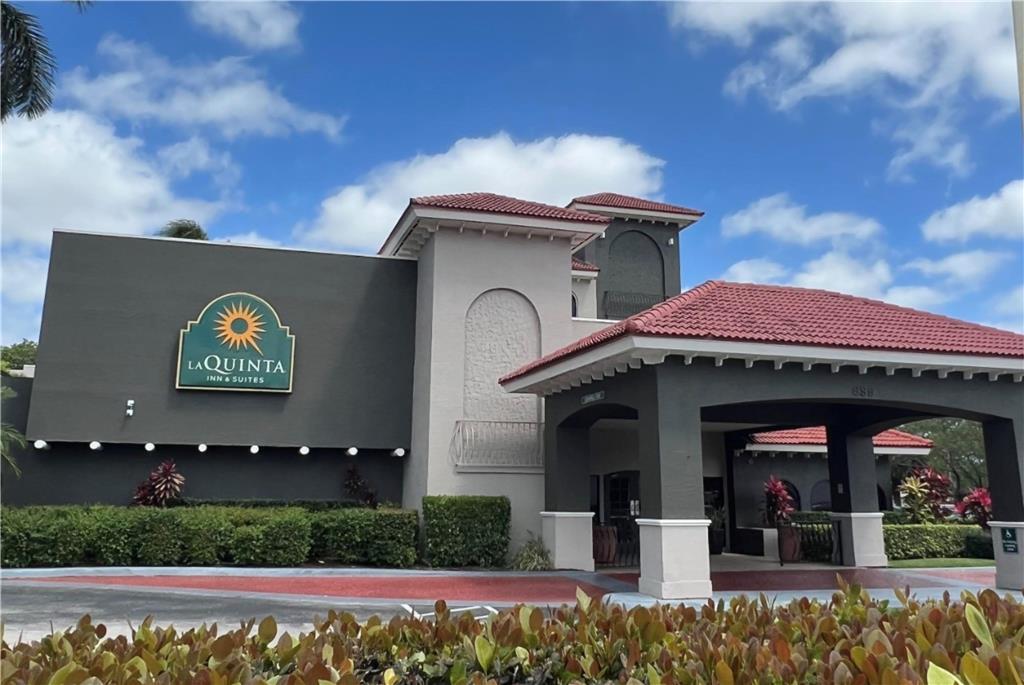 Hotel La Quinta By Wyndham Ft Lauderdale Cypress Creek