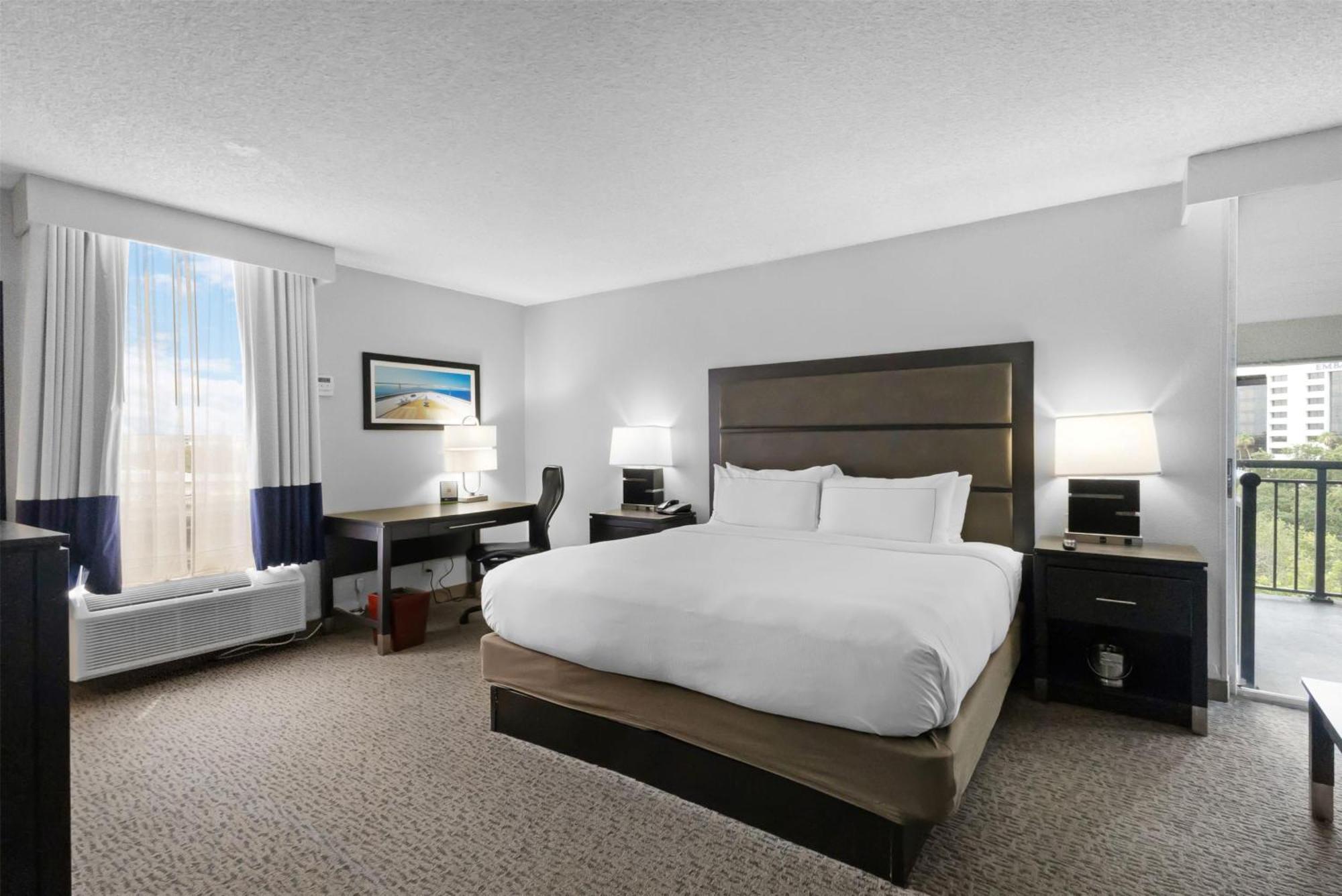 Doubletree By Hilton Palm Gardens 4*