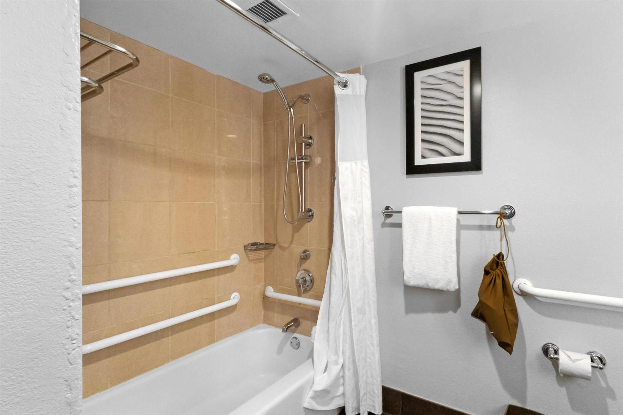 Doubletree By Hilton Palm Gardens