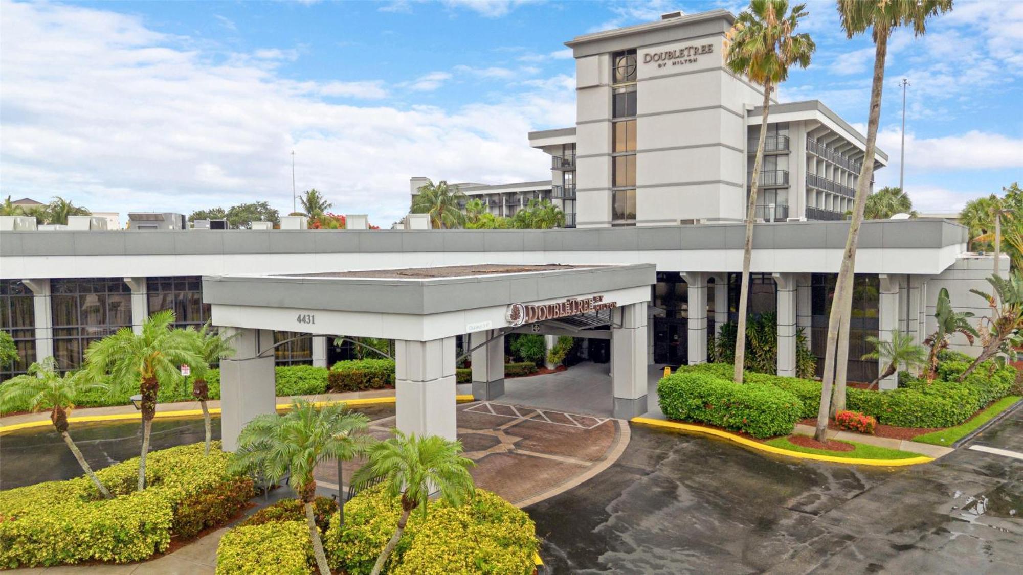 Doubletree By Hilton Palm Gardens Palm Beach Gardens
