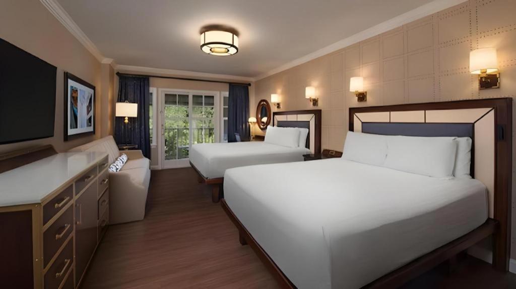 Disney's Yacht Club Lake Buena Vista