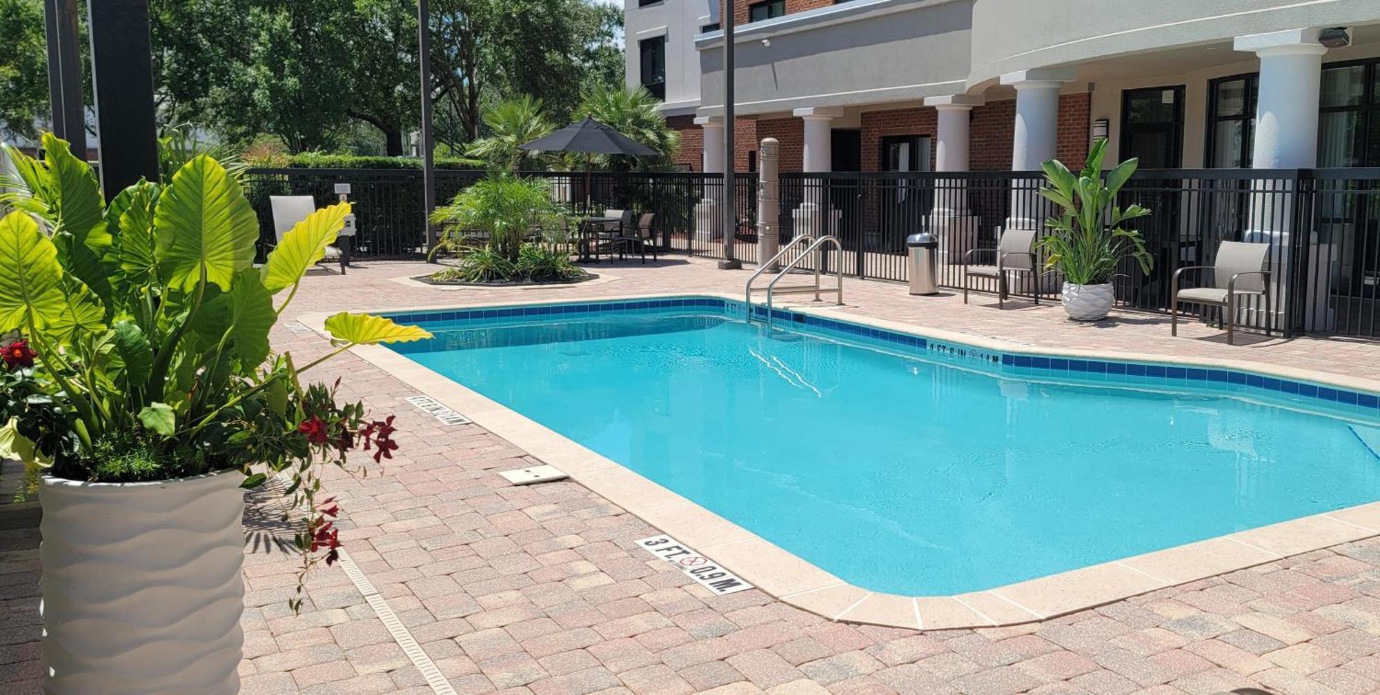 Courtyard By Marriott I-295/east Beltway Hotel