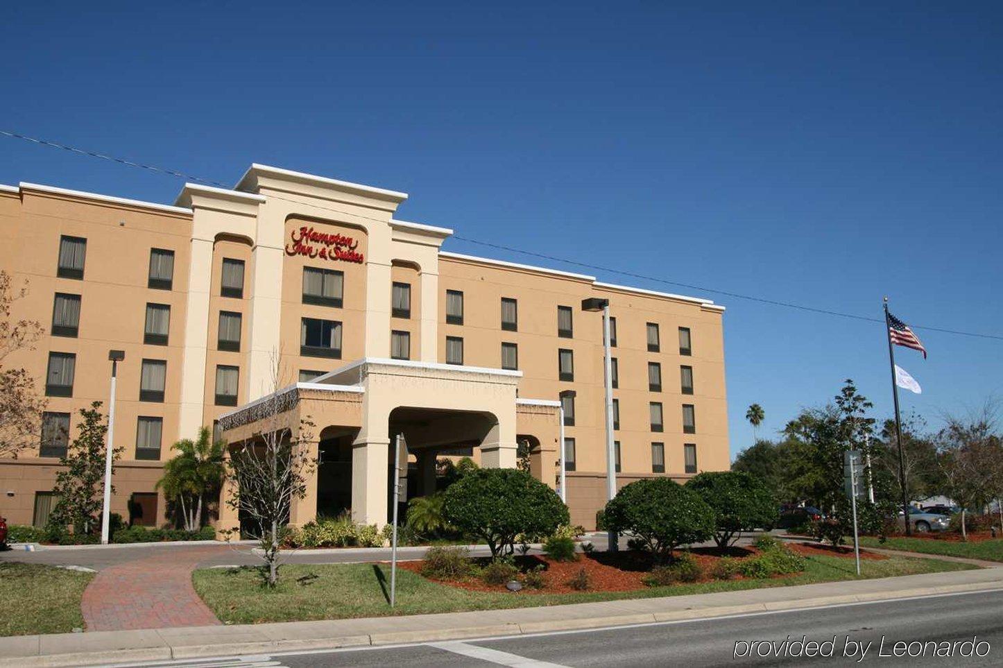 Hampton & Hotel 3*