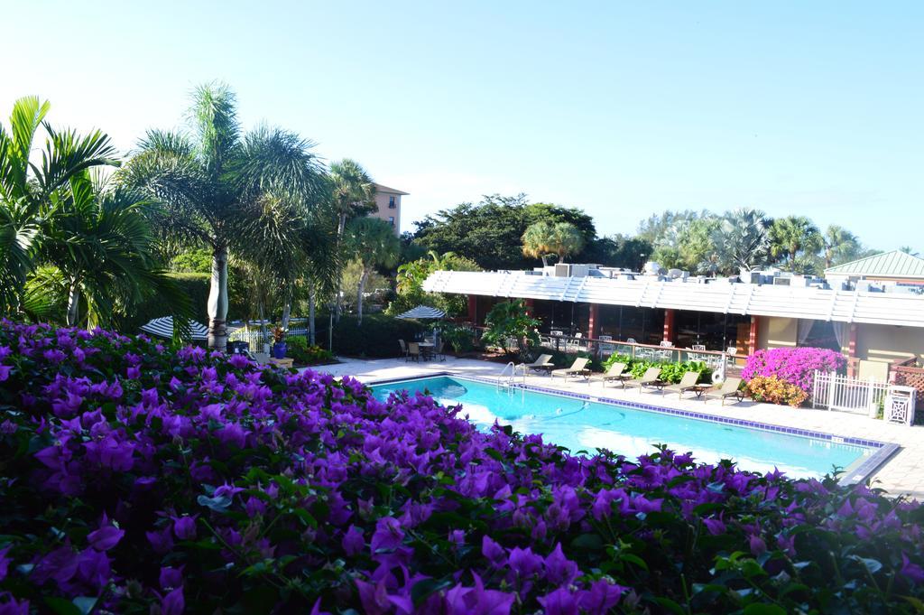 Hotel Collins Naples