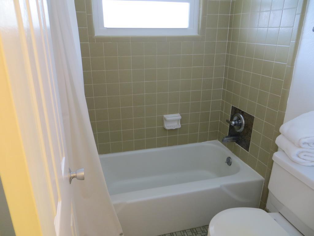 Hotel Dolphin Fort Myers Beach