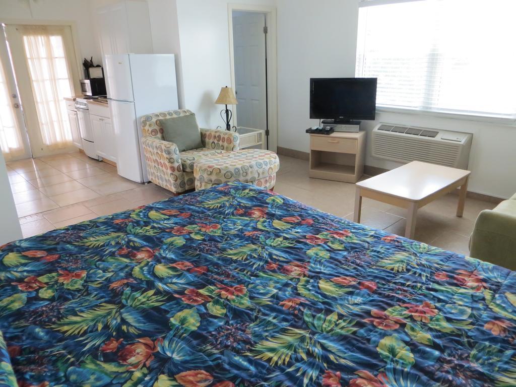 Hotel Dolphin 2*